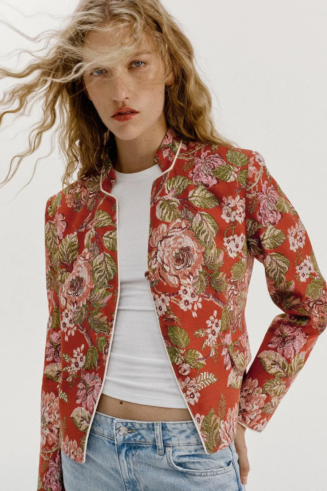 Блейзер с цветочным принтом, Zara