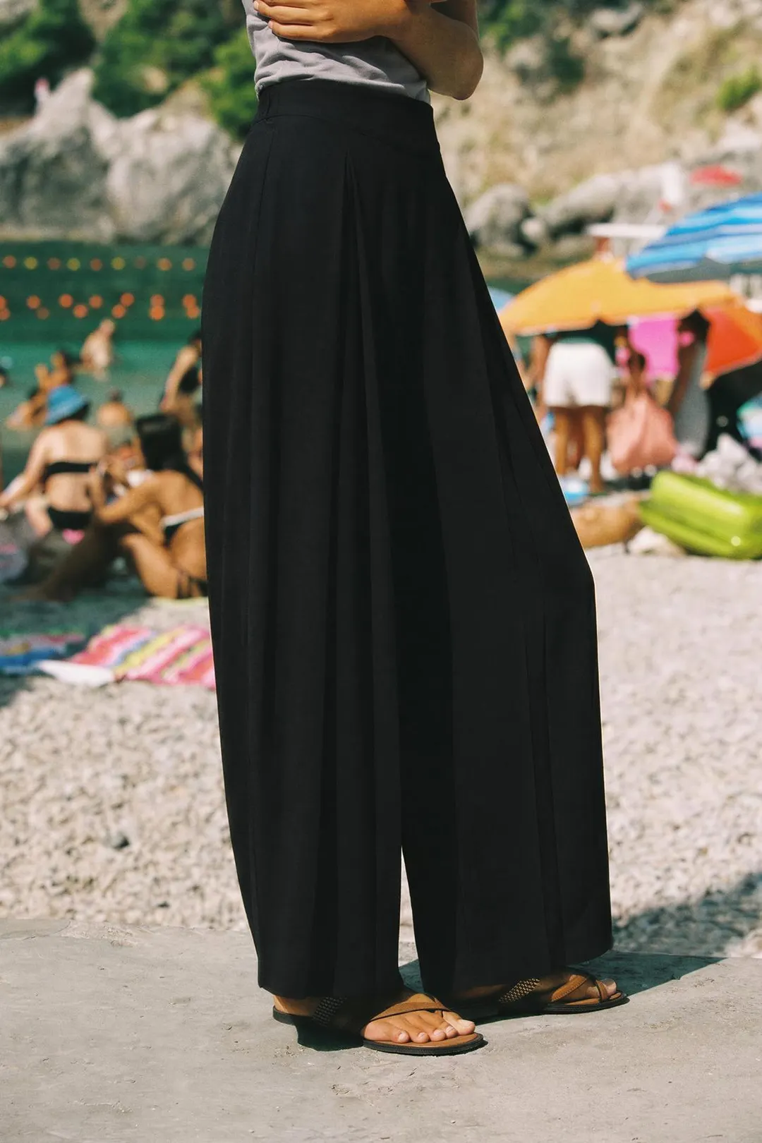 Струящиеся брюки с разрезами, Zara