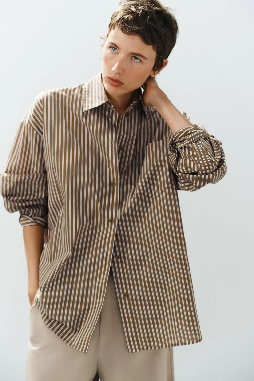 Рубашка оверсайз в полоску с карманом, Zara