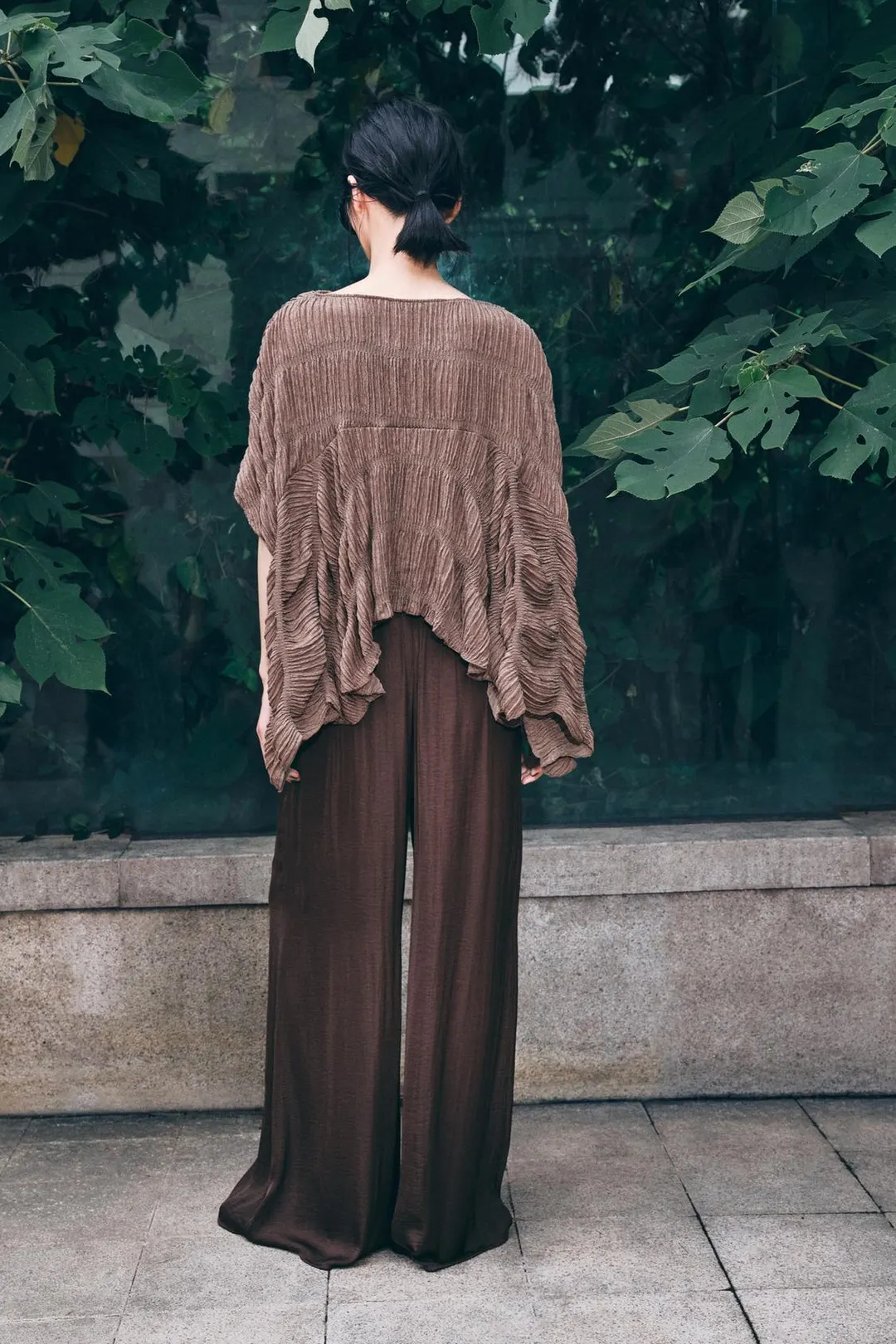 Брюки струящегося кроя с широкими штанинами, Zara