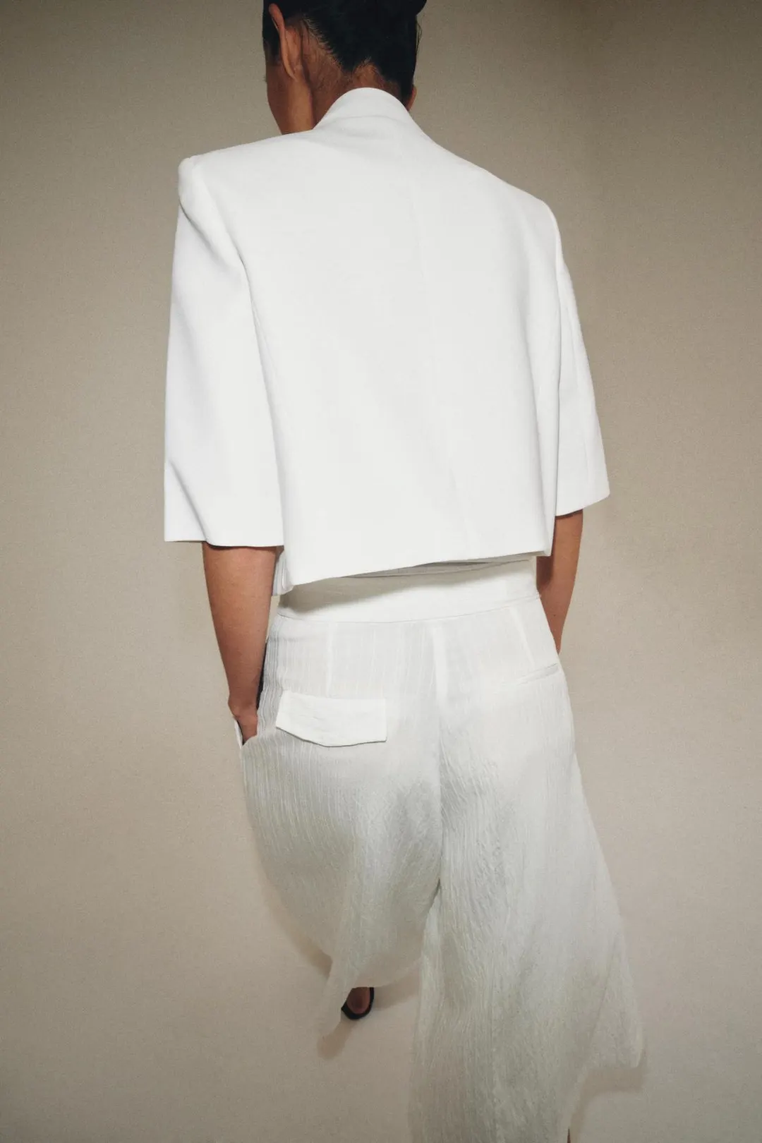 Блейзер укороченный с короткими рукавами ZW Collection, Zara