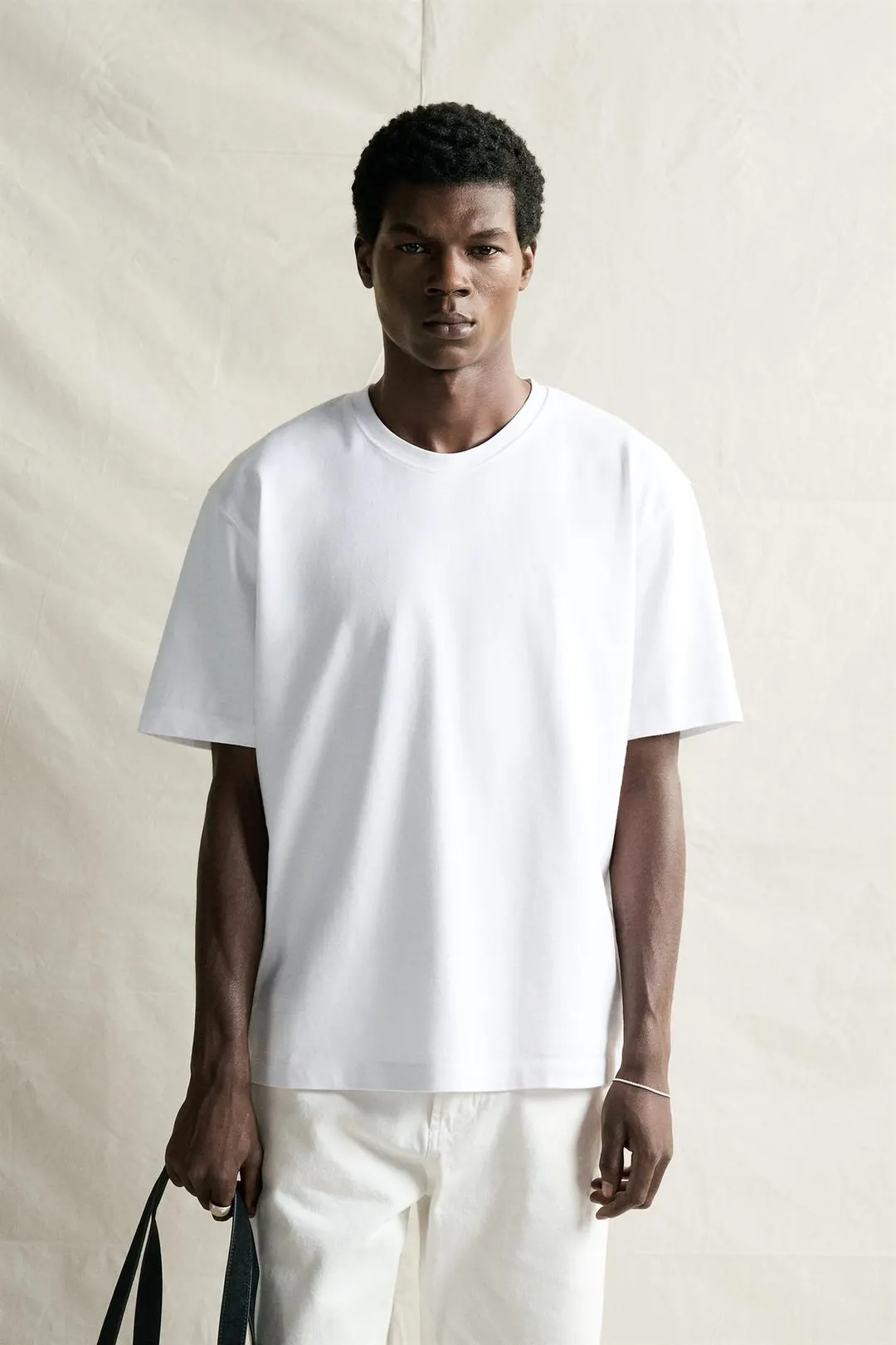 Плотная футболка с короткими рукавами, Zara