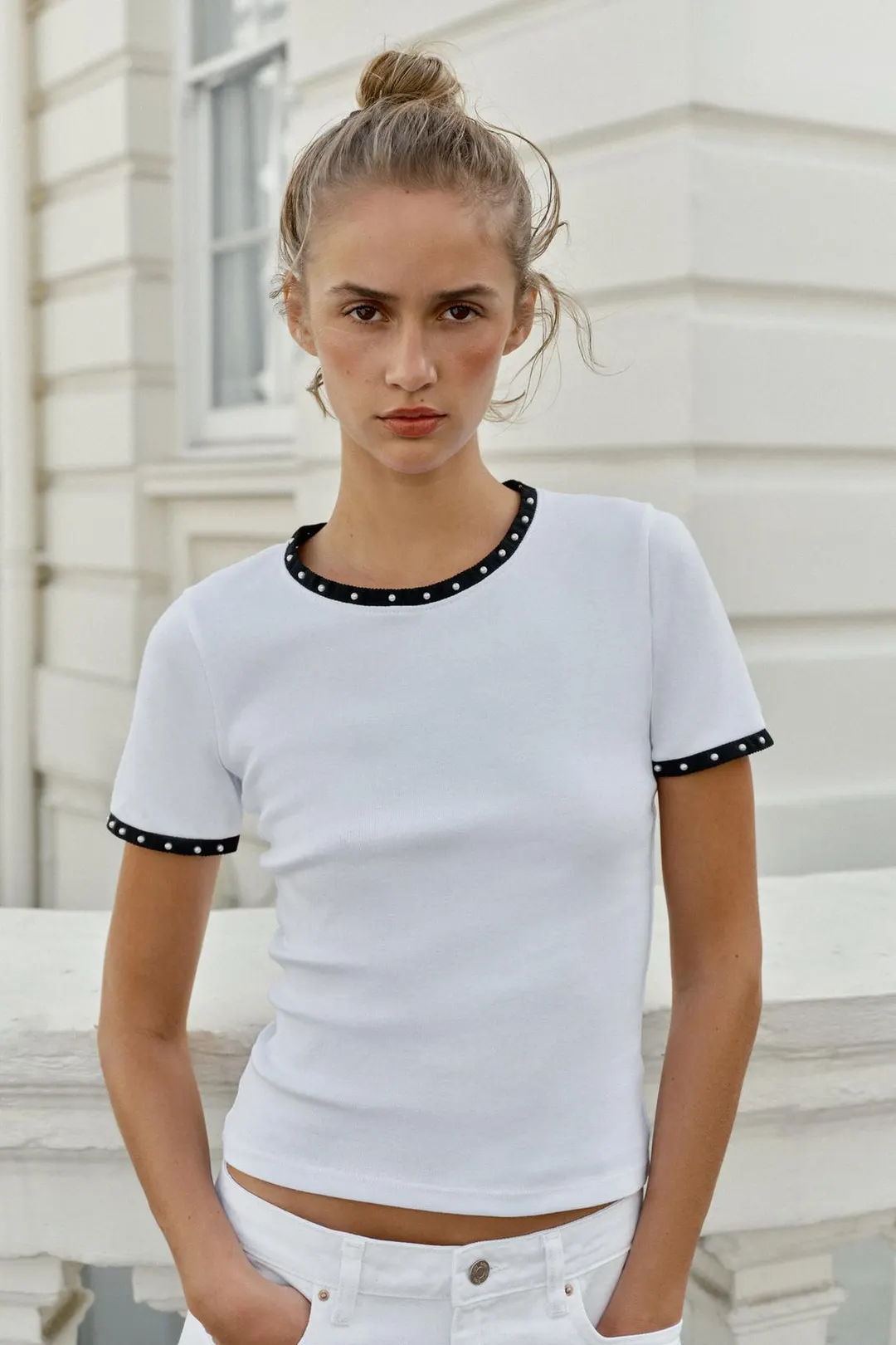 Футболка с контрастными искусственными жемчужинами, Zara