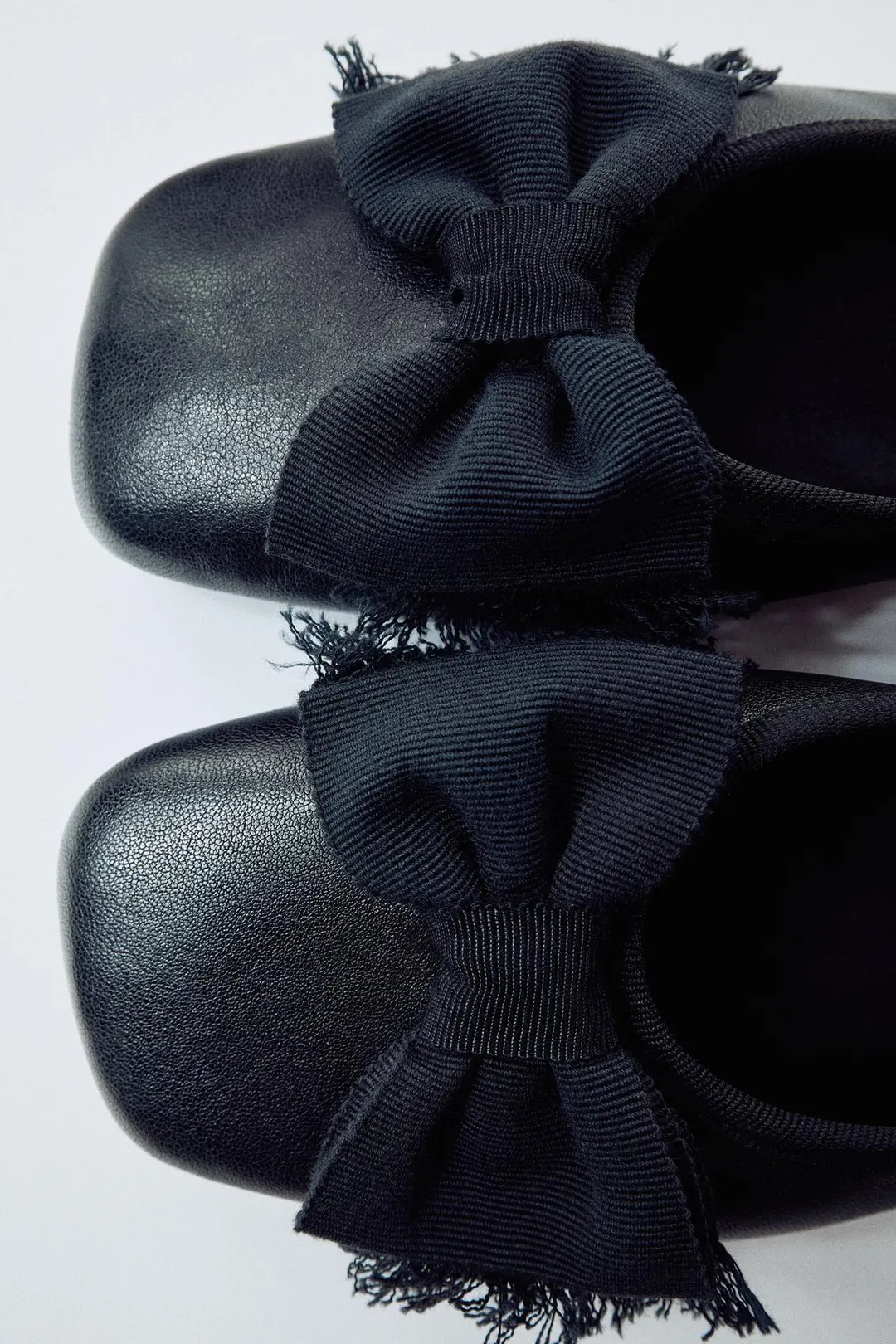 Балетки из кожи с бантом, Zara