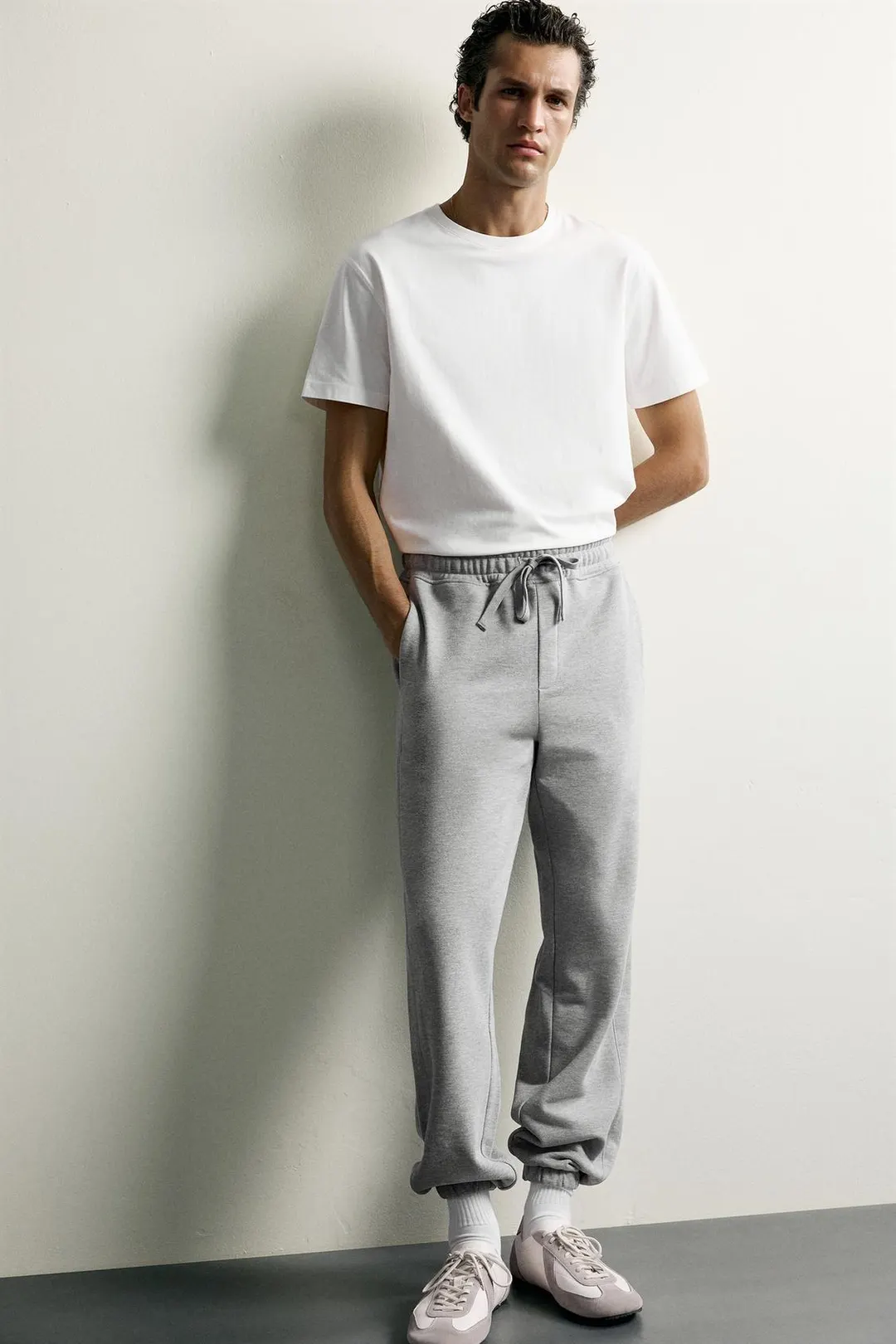 Брюки джоггеры базовые, Zara