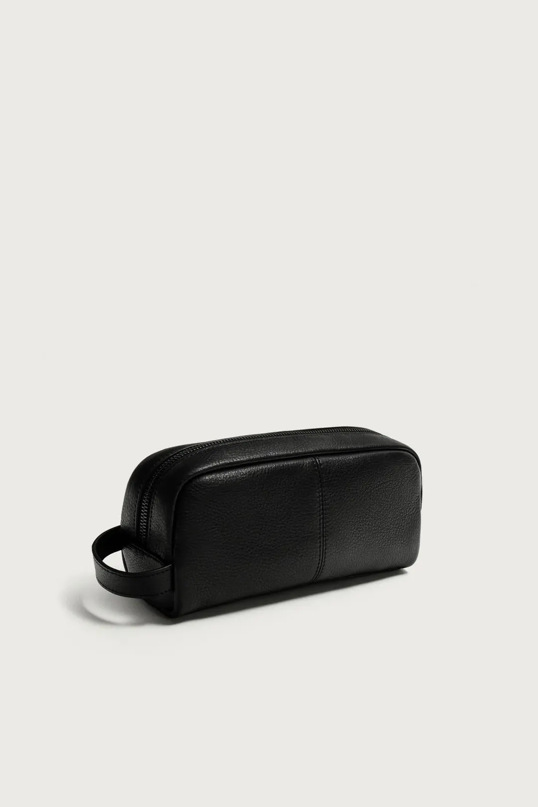 Кожаный несессер, Zara