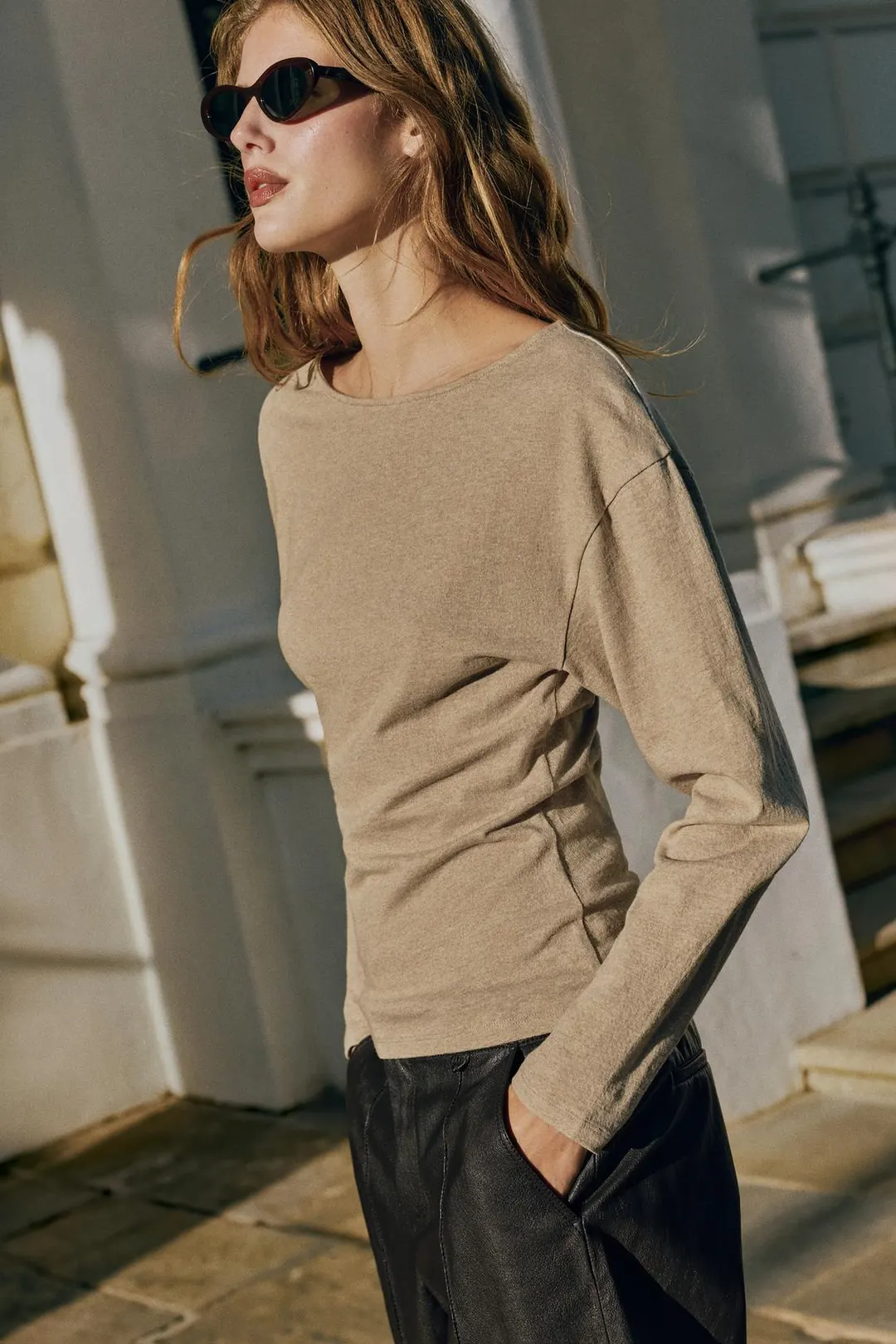 Футболка облегающего кроя с вырезом лодочкой, Zara