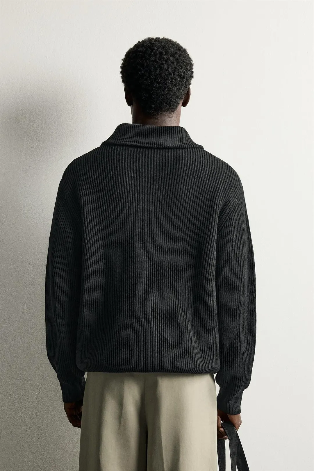 Плотный кардиган на молнии, Zara