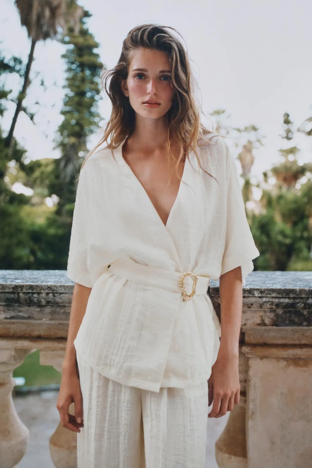 Топ с поясом и пряжкой, Zara