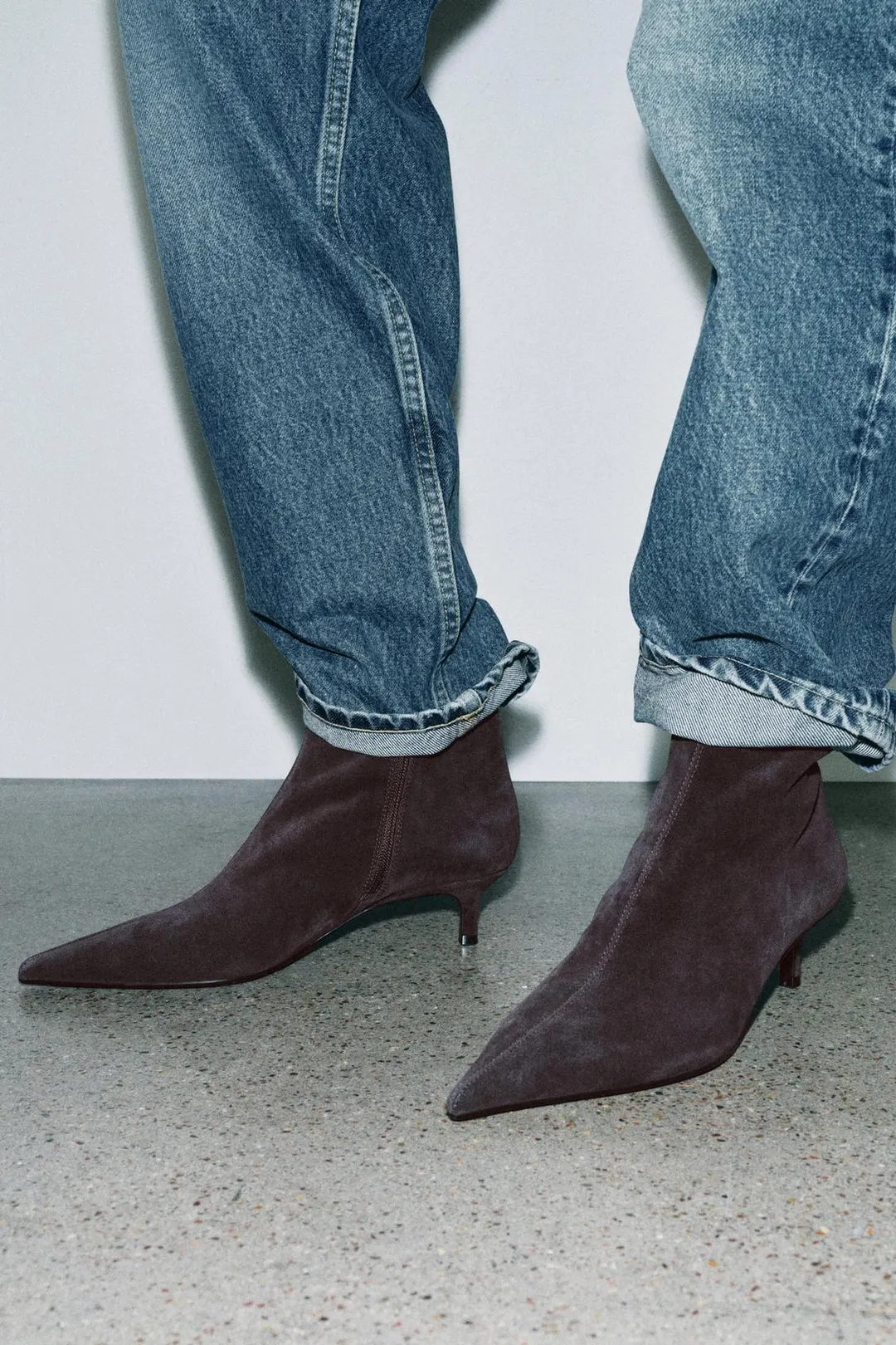 Ботильоны из замшевого спилка на каблуке kitten heel, Zara
