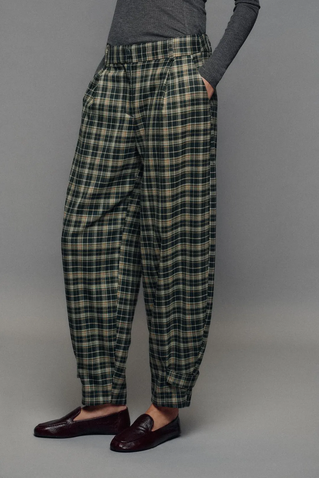 Брюки в клетку с хлястиками по низу, Zara