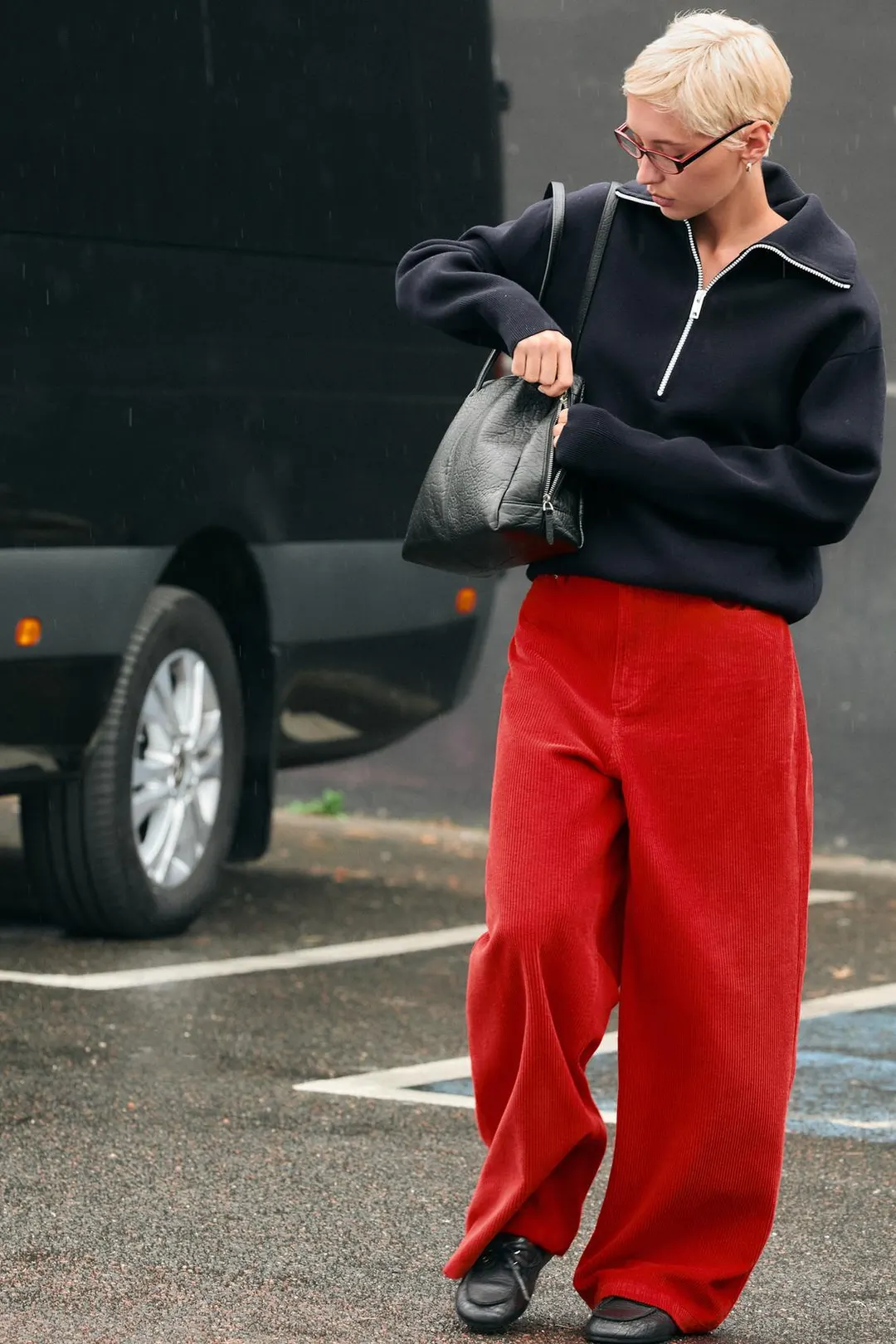 Брюки широкого кроя из вельвета, Zara