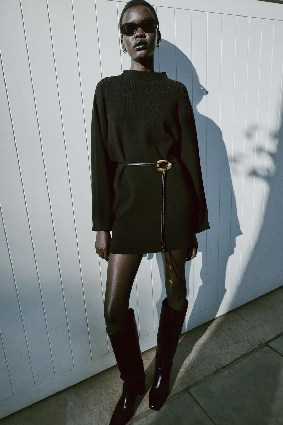 Платье короткое из трикотажа с поясом, Zara