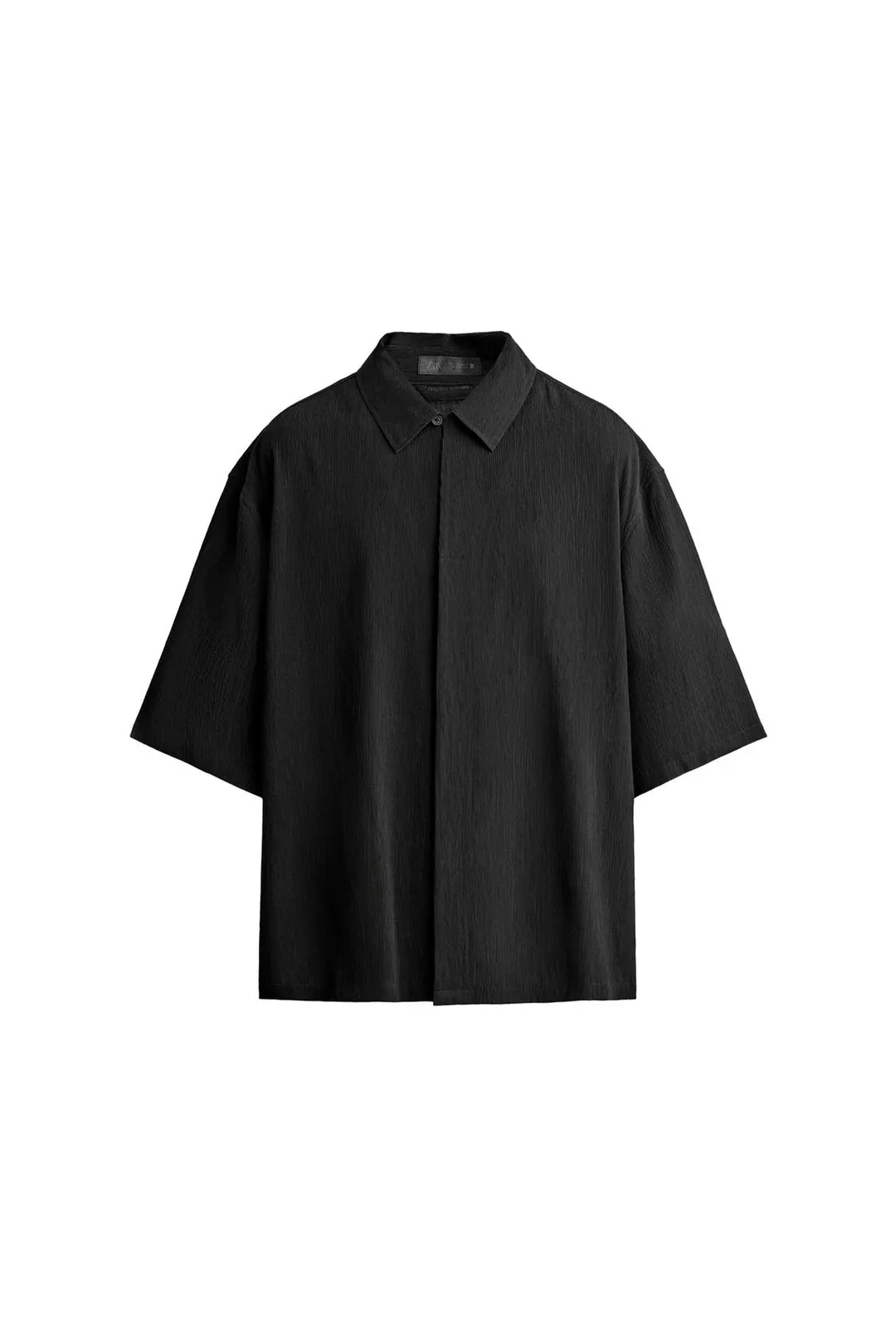 Рубашка свободного укороченного кроя из фактурной ткани, Zara
