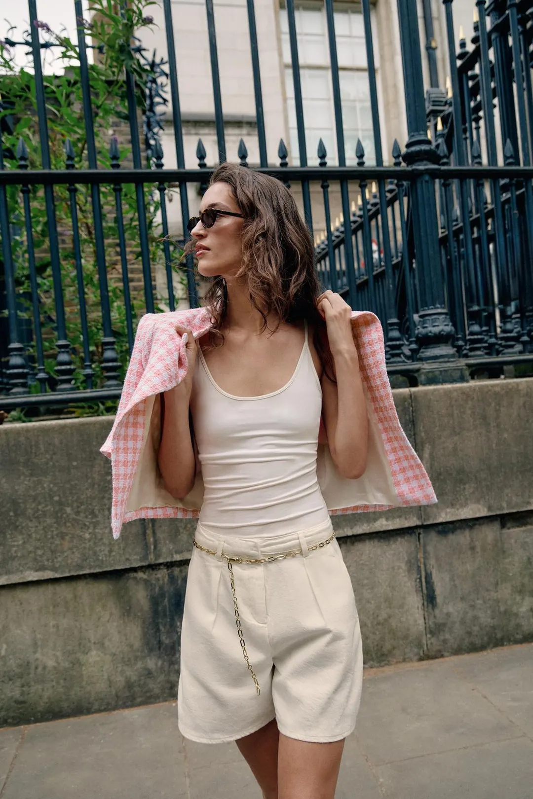 Джинсовые бермуды Z1975 с поясом-цепочкой, Zara