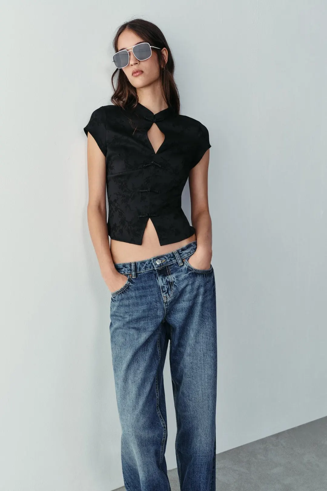 Жаккардовый топ с застежкой на навесные петли, Zara