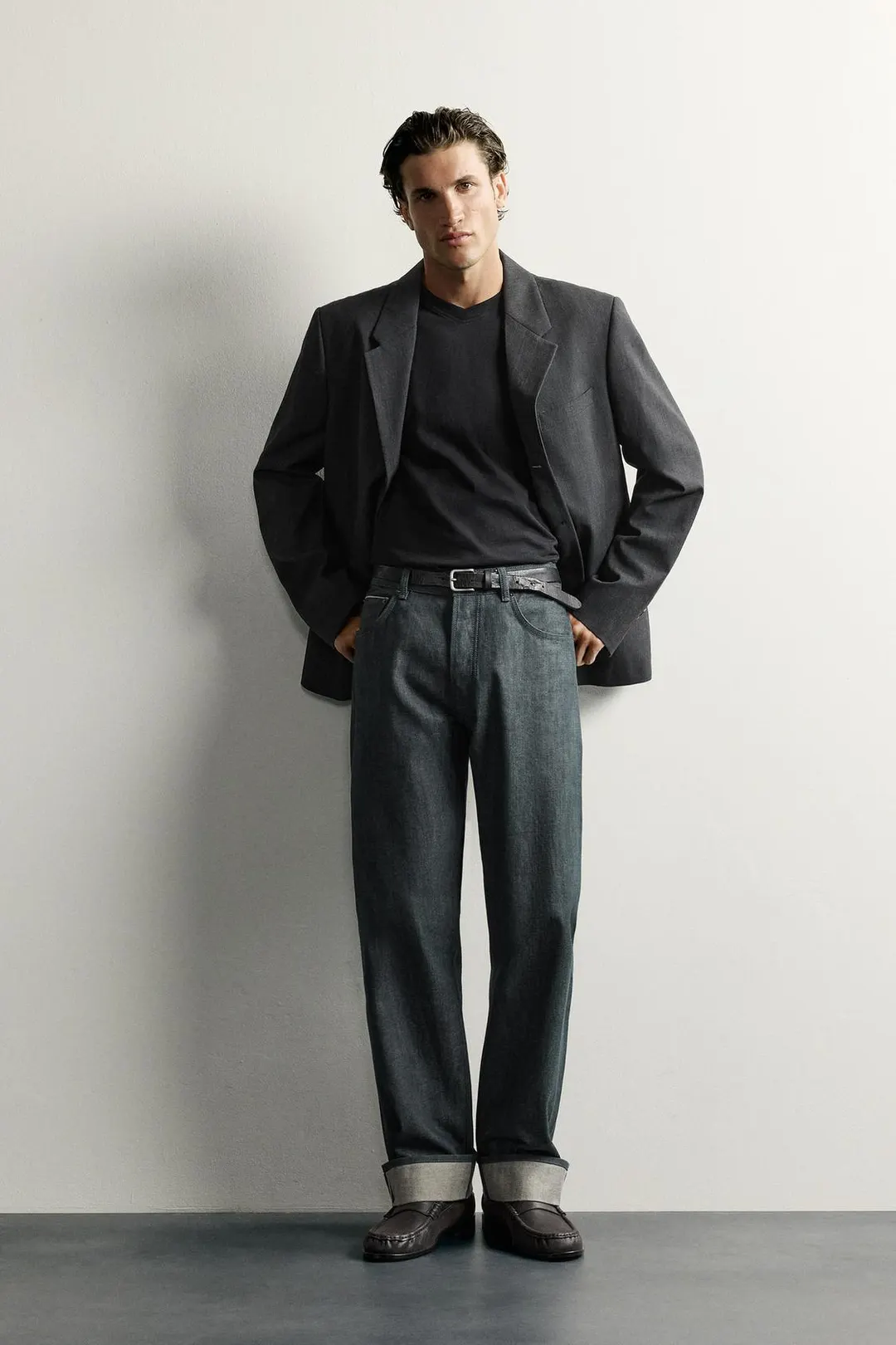 Джинсы прямого кроя из селвидж-денима с отворотами, Zara