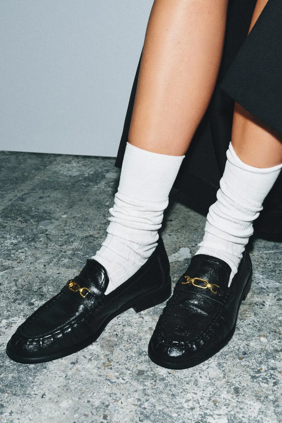 Лоферы кожаные с металлической деталью, Zara