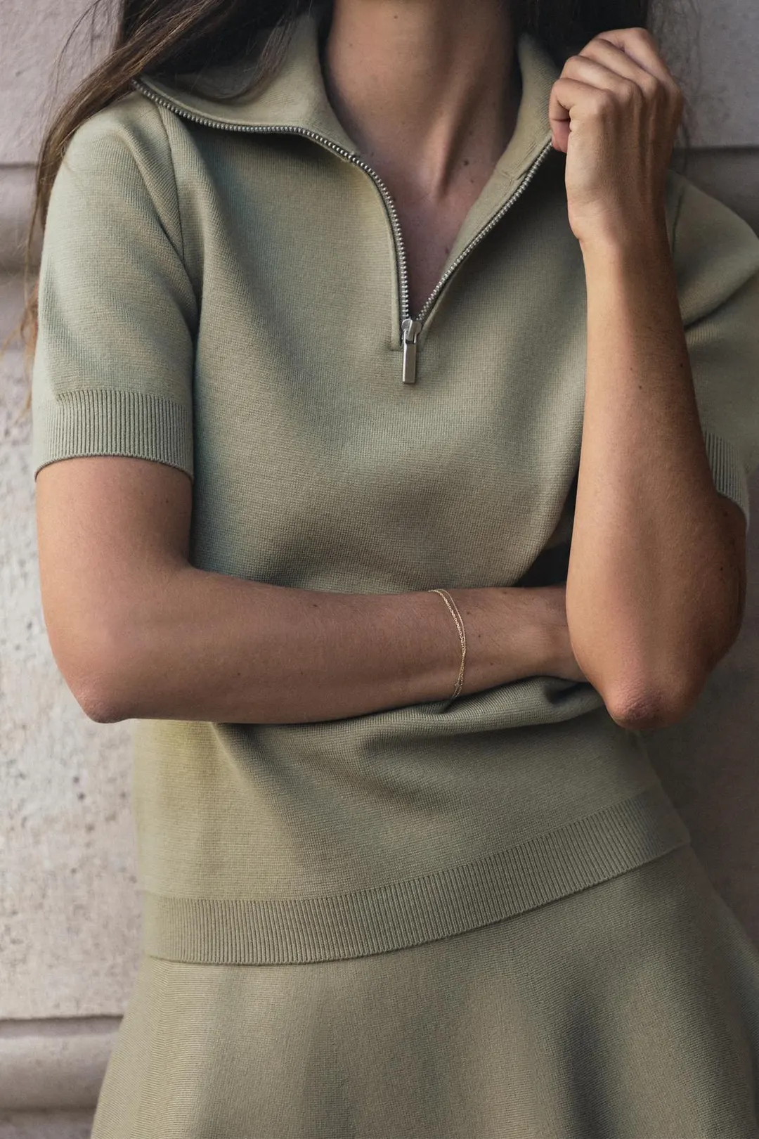Вязаное поло с короткими рукавами и молнией, Zara