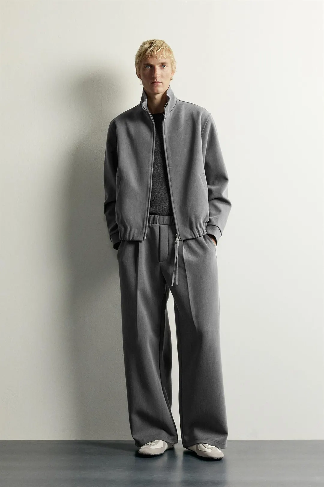 Широкие брюки со складками, Zara