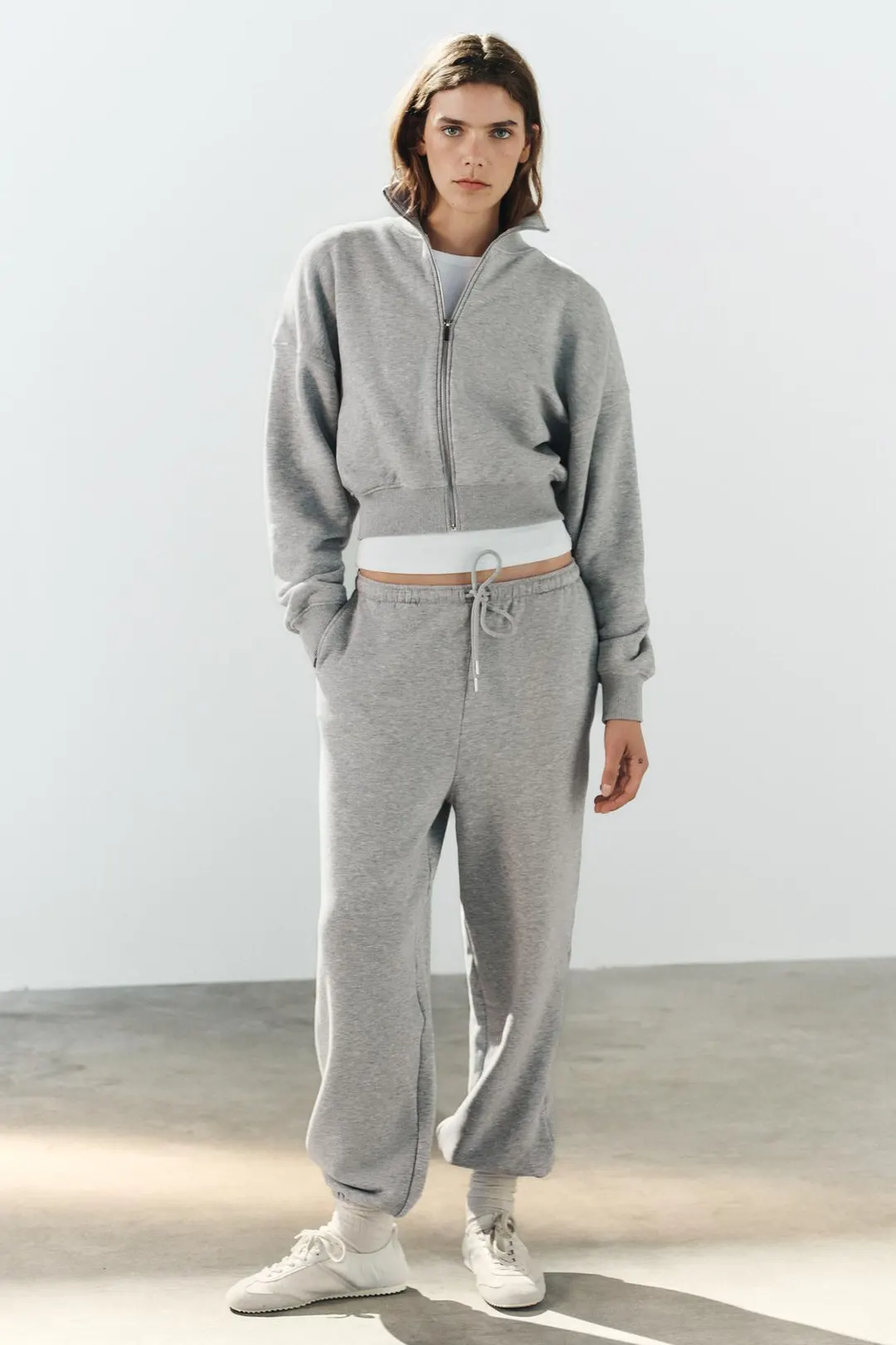 Толстовка на молнии, Zara