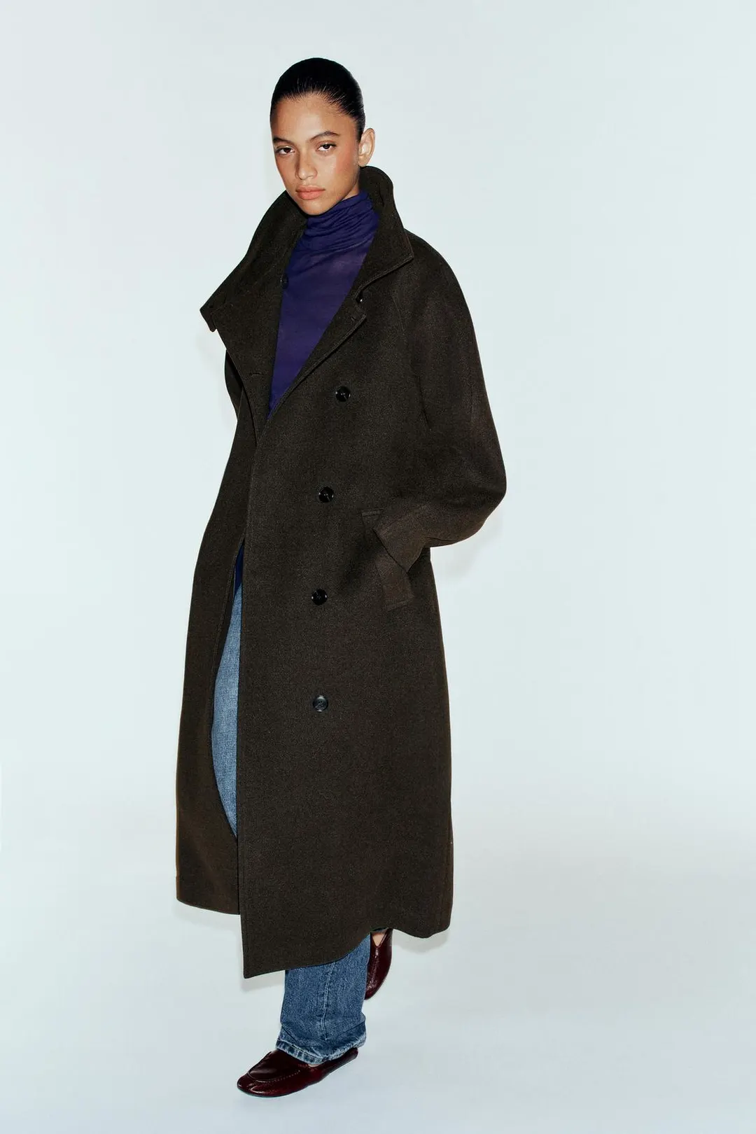 Пальто с высоким воротником и поясом, Zara