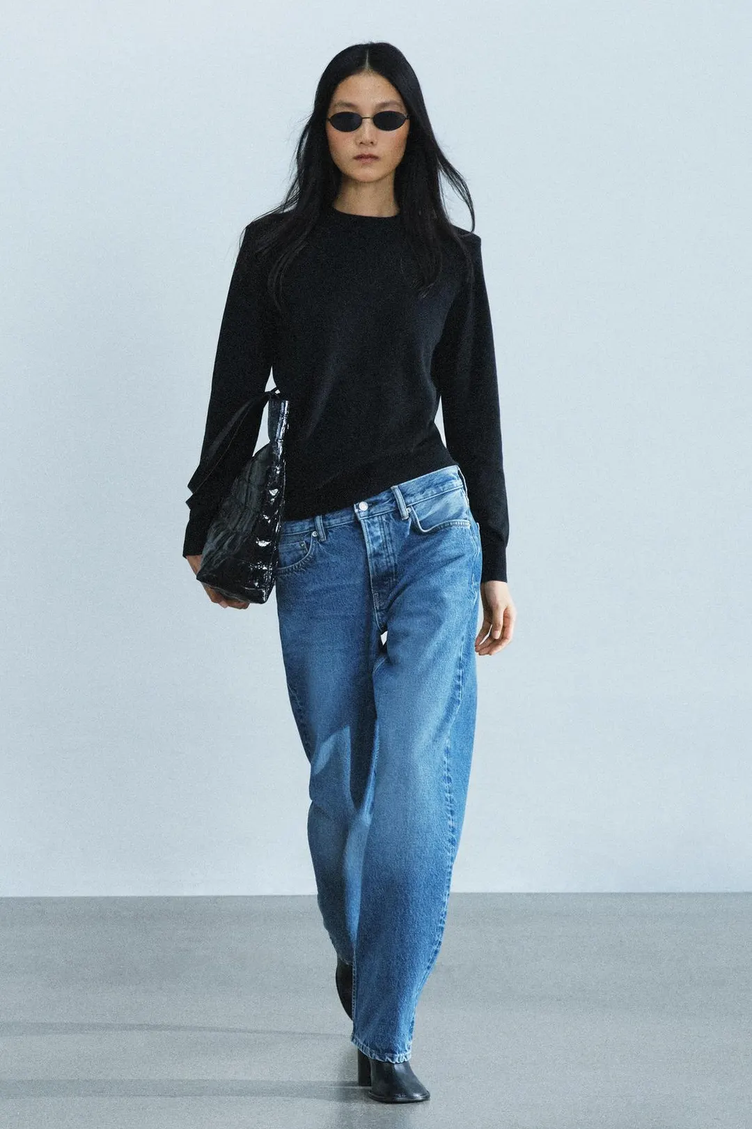 Трикотажный свитер с подплечниками, Zara