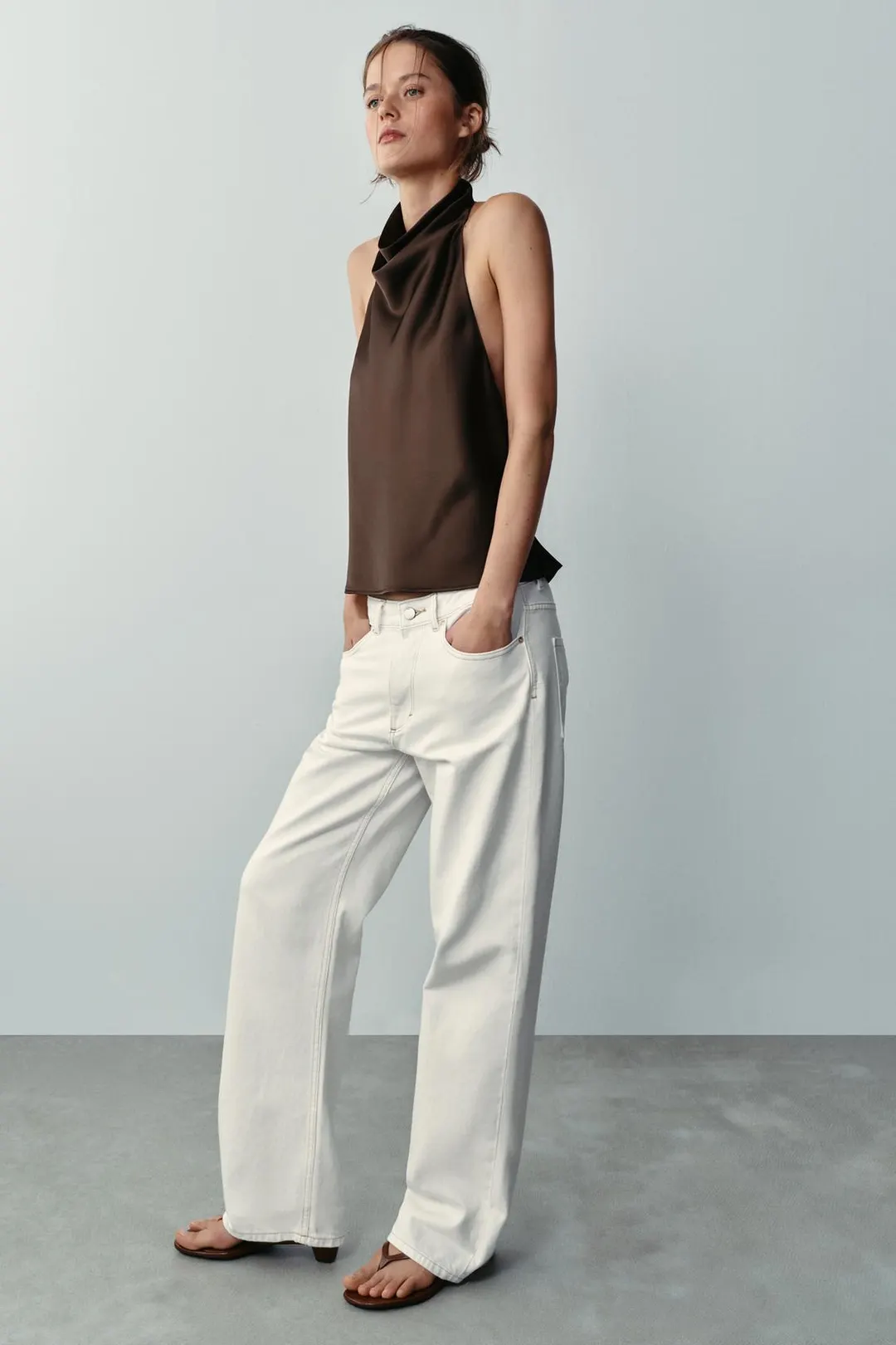 Атласный топ с бретелью халтер, Zara