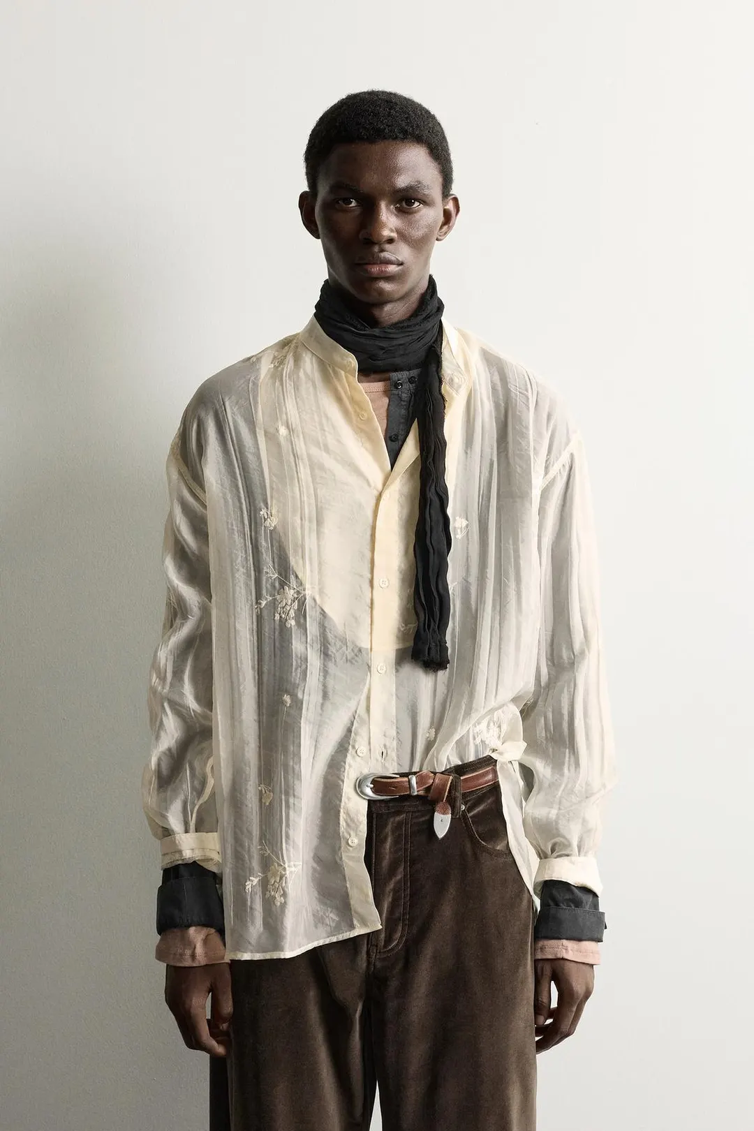 Полупрозрачная рубашка с вышивкой, Zara