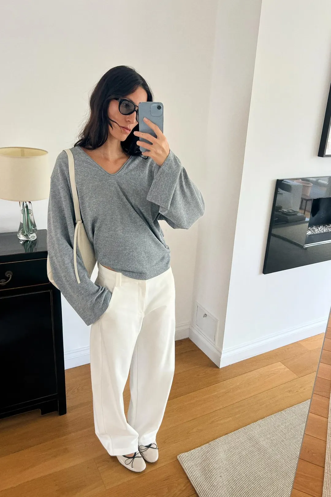 Фактурная футболка с V-образным вырезом, Zara