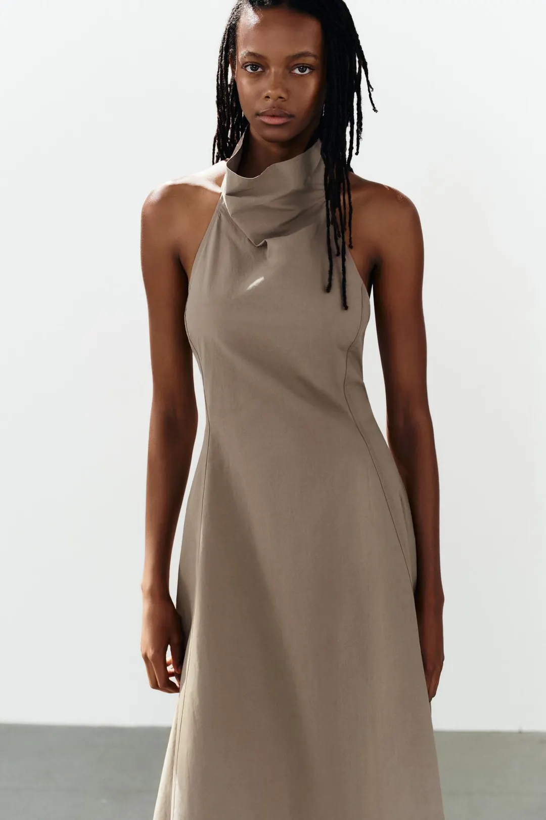 Платье миди халтер с пряжкой, Zara