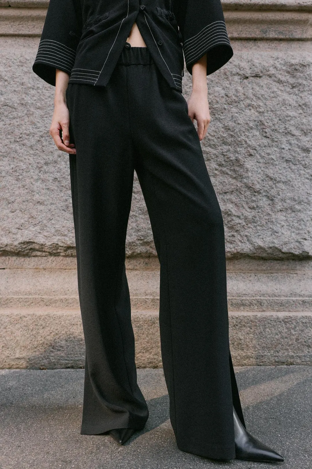Брюки с боковыми разрезами, Zara