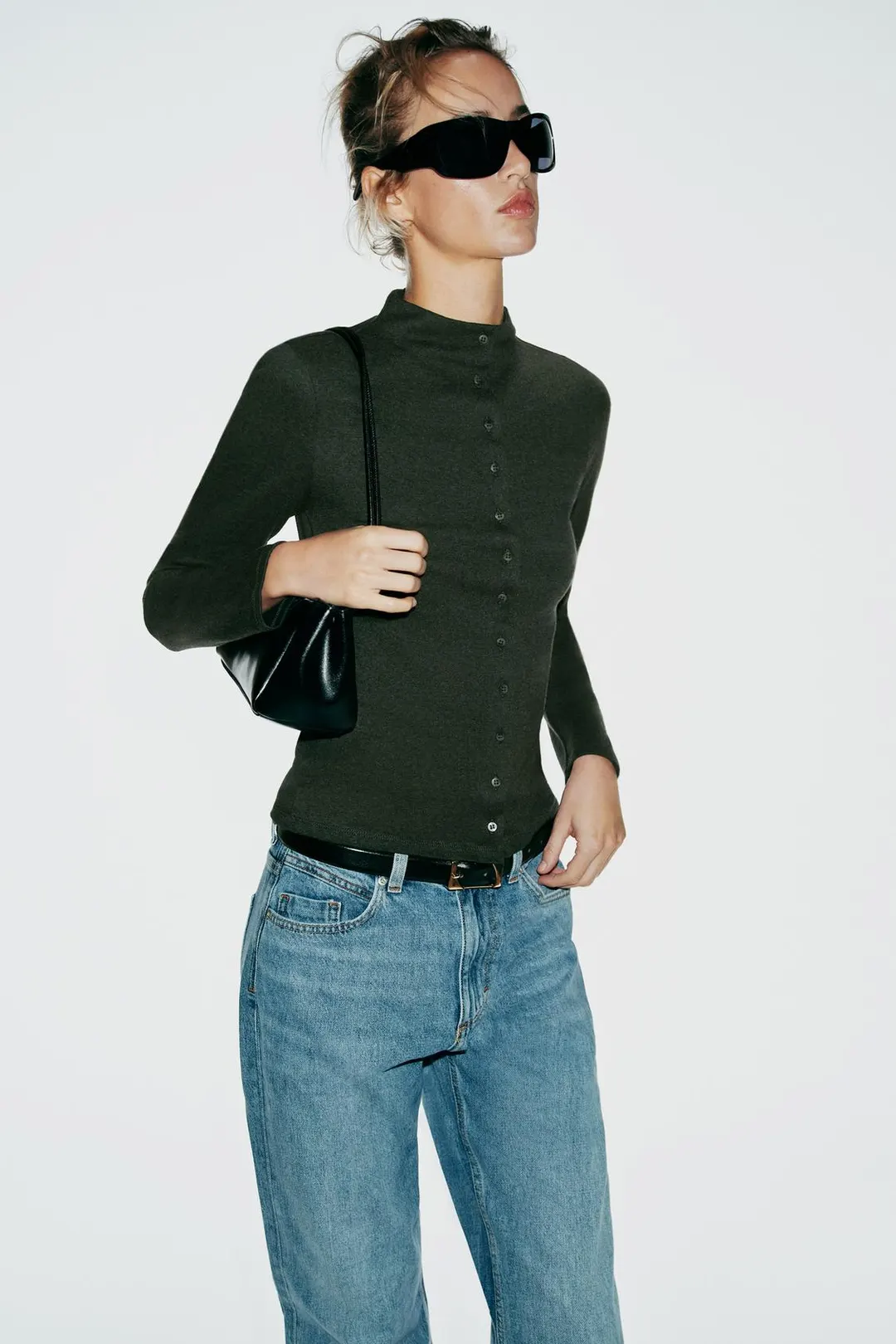 Футболка с высоким воротником и пуговицами, Zara