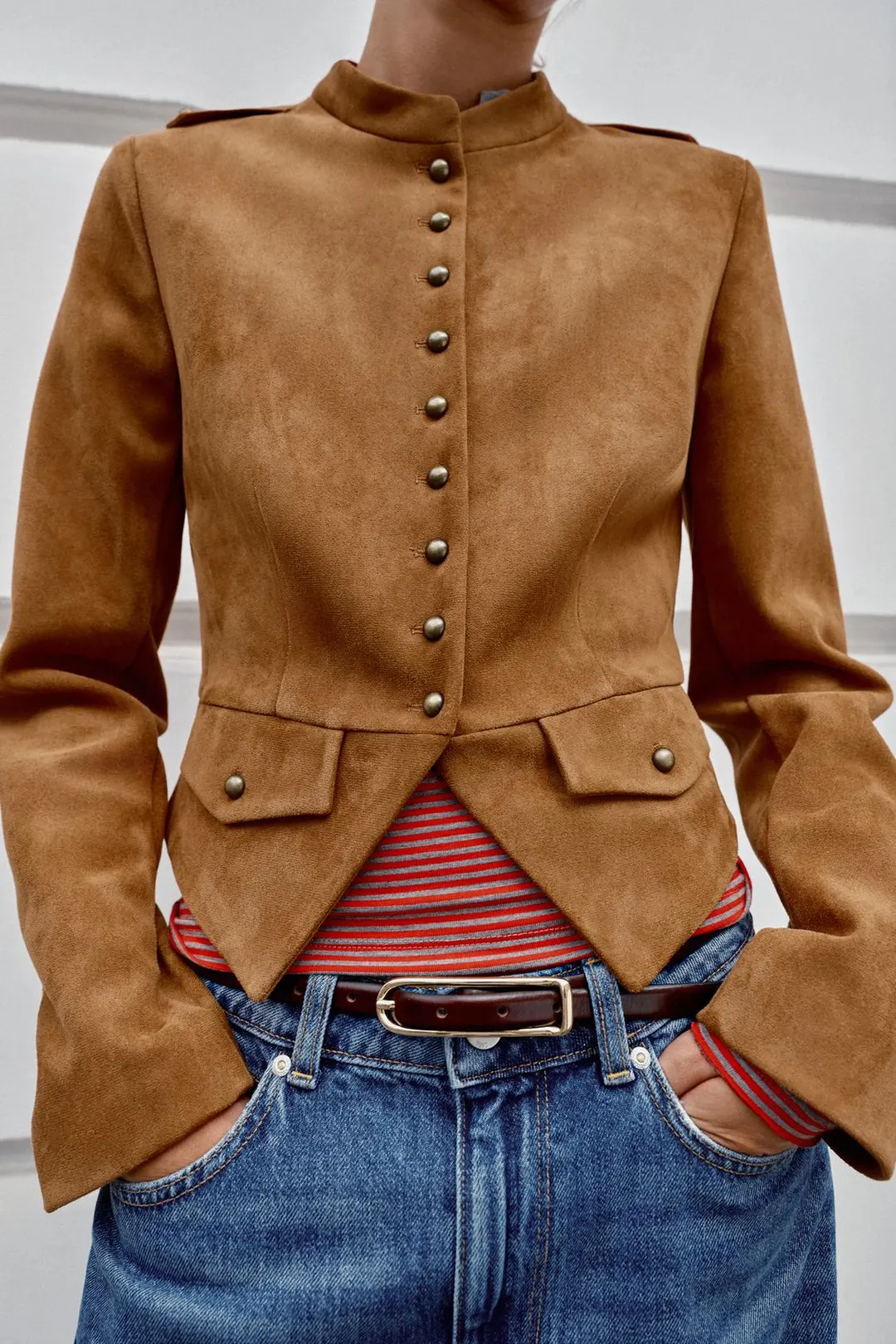 Короткая куртка на пуговицах, Zara