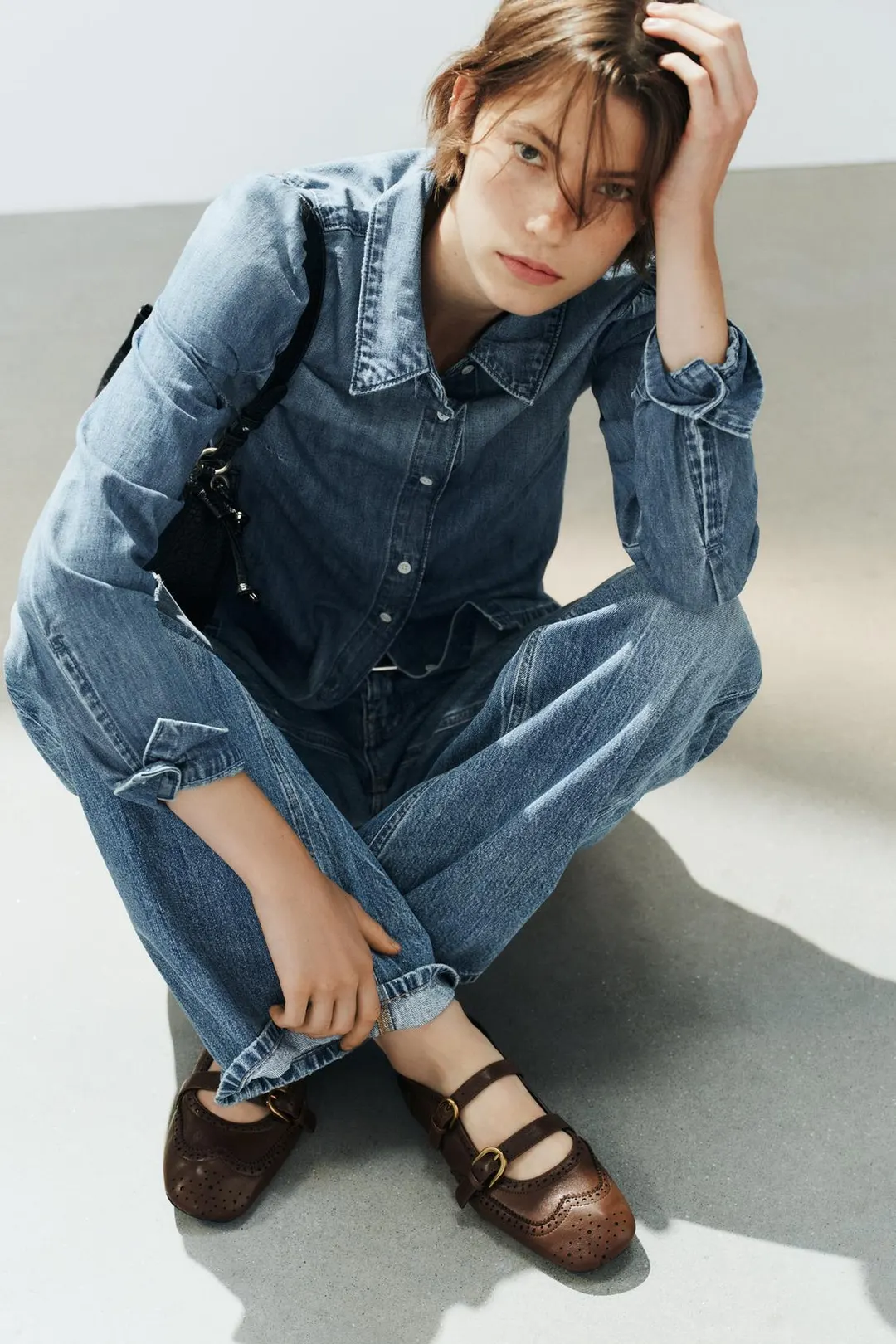 Кожаные балетки, Zara