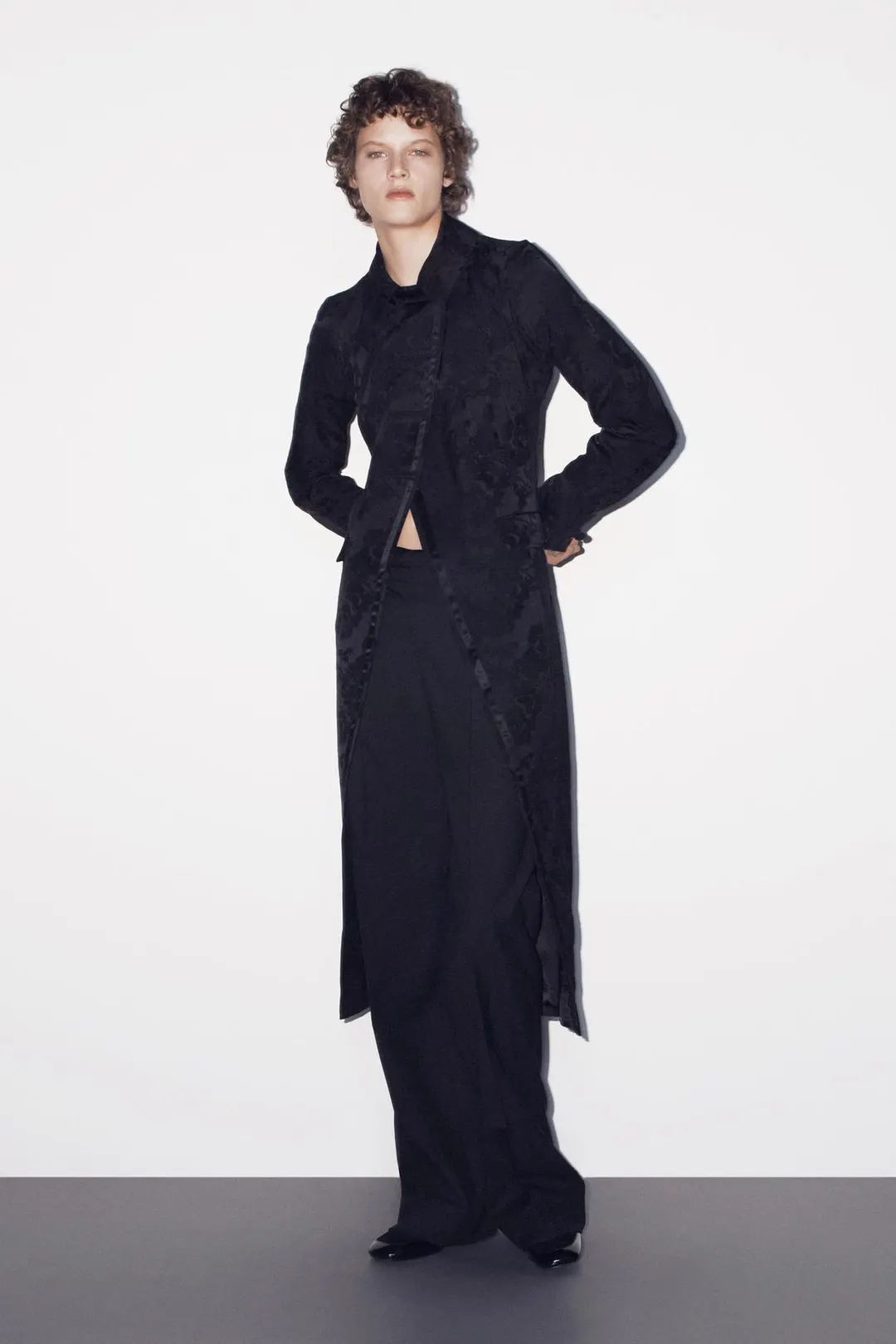 Брюки из смесовой шерсти с широким поясом ZW Collection, Zara