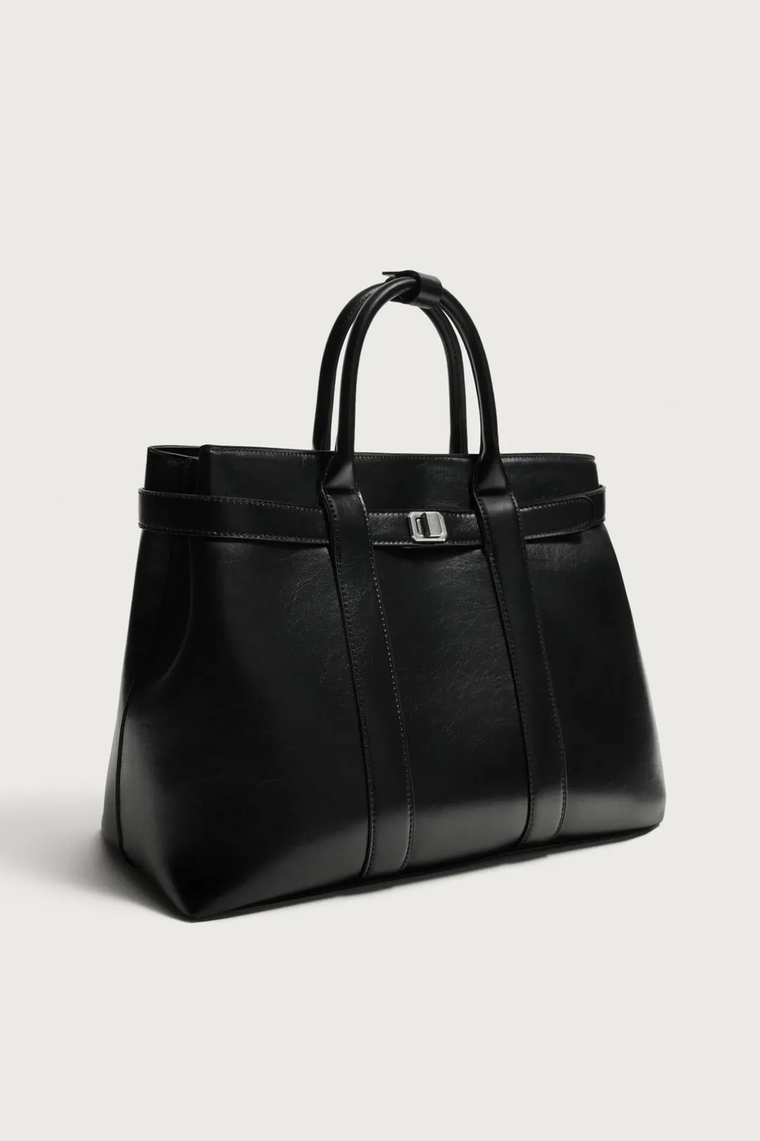 Сумка с деталью в виде ремня, Zara