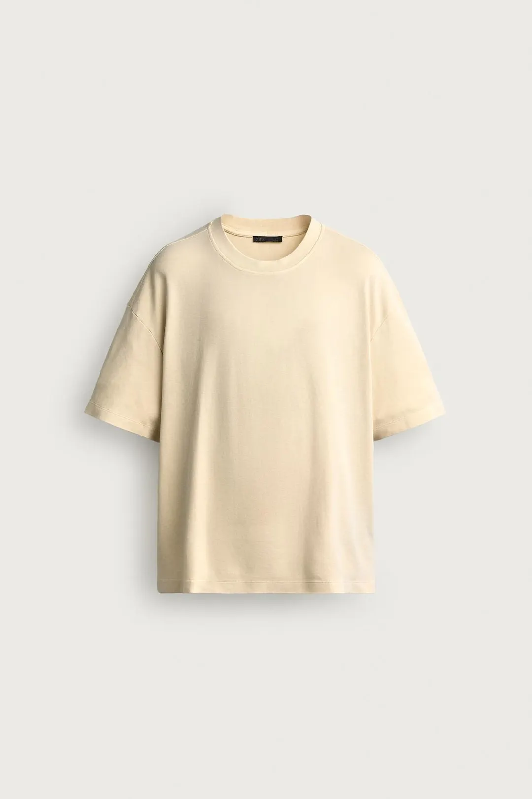 Базовая футболка свободного кроя с эффектом стирки, Zara