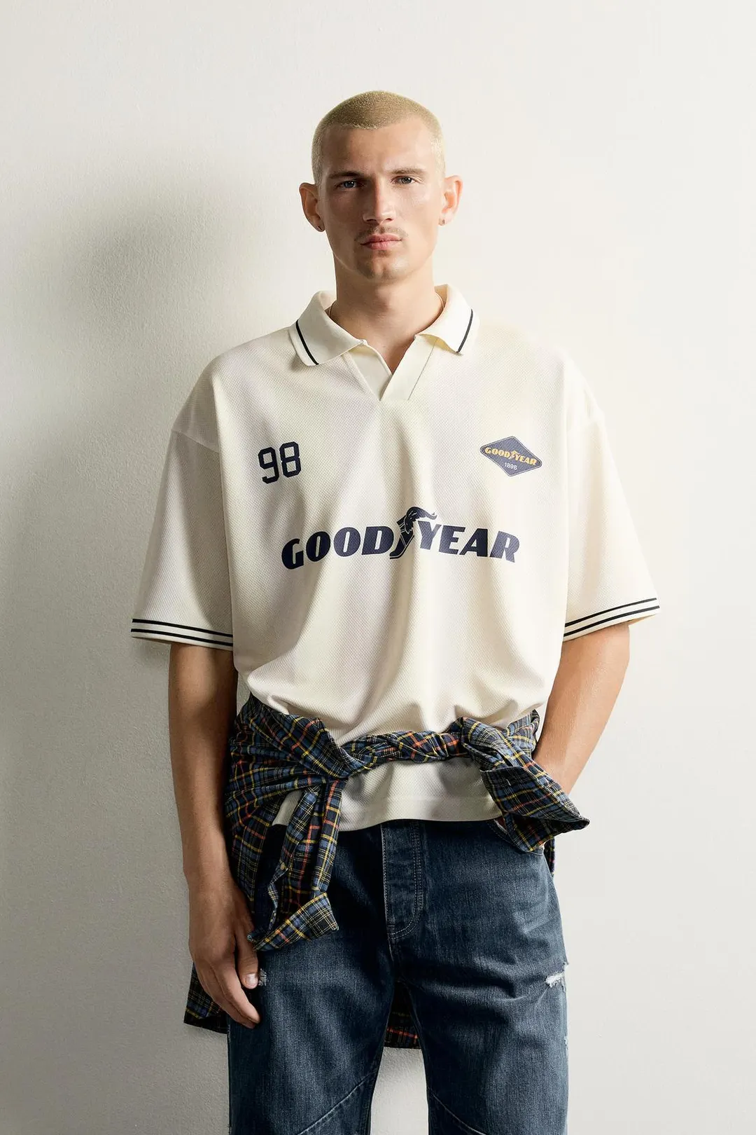 Ретро-поло с принтом GOODYEAR©, Zara