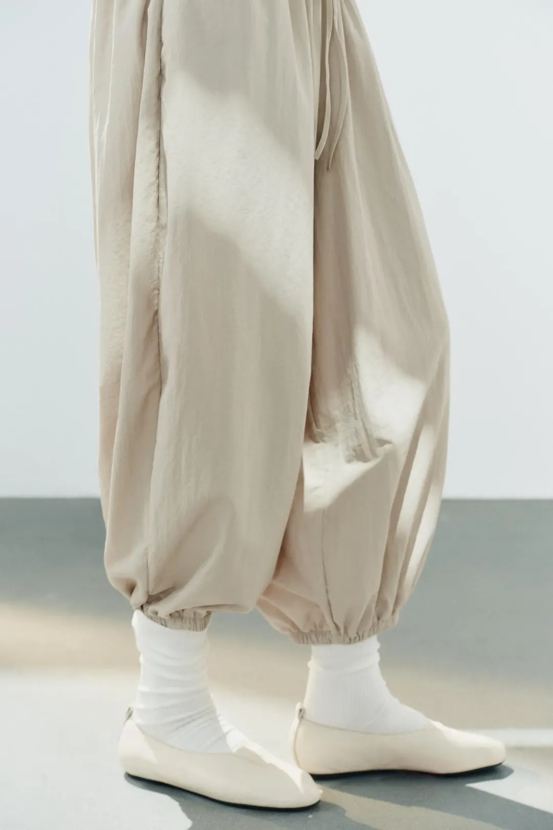 Туфли без каблука из мягкой кожи, Zara