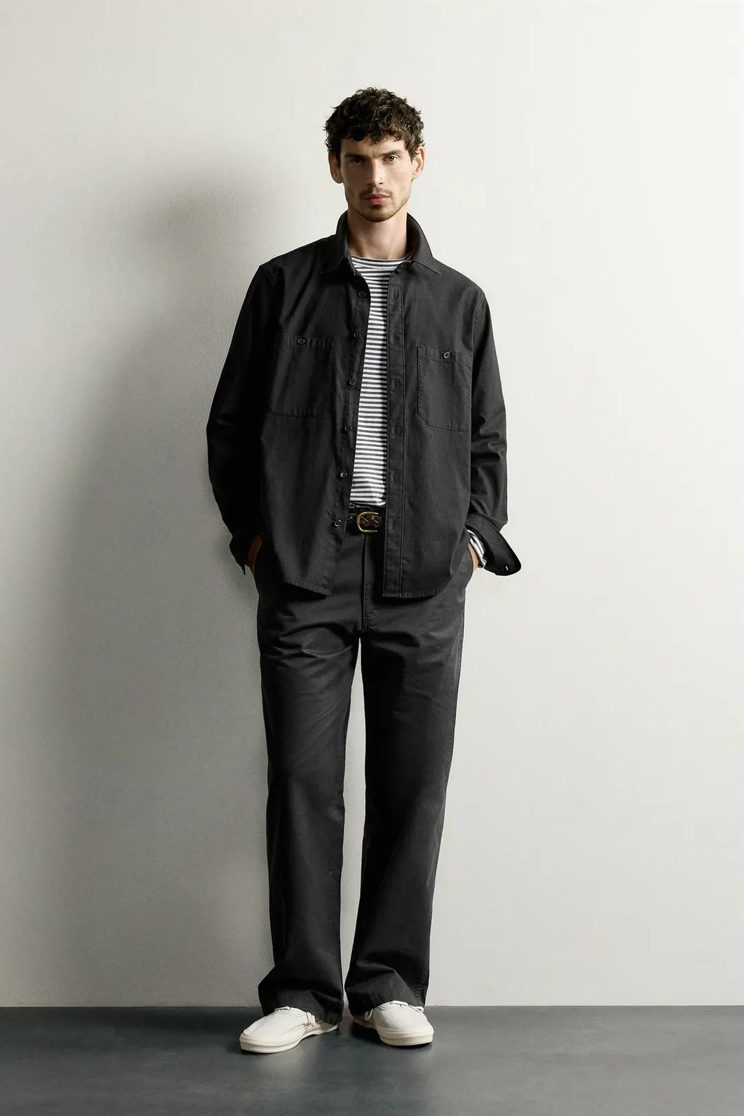 Рубашка прямого кроя с карманом, Zara