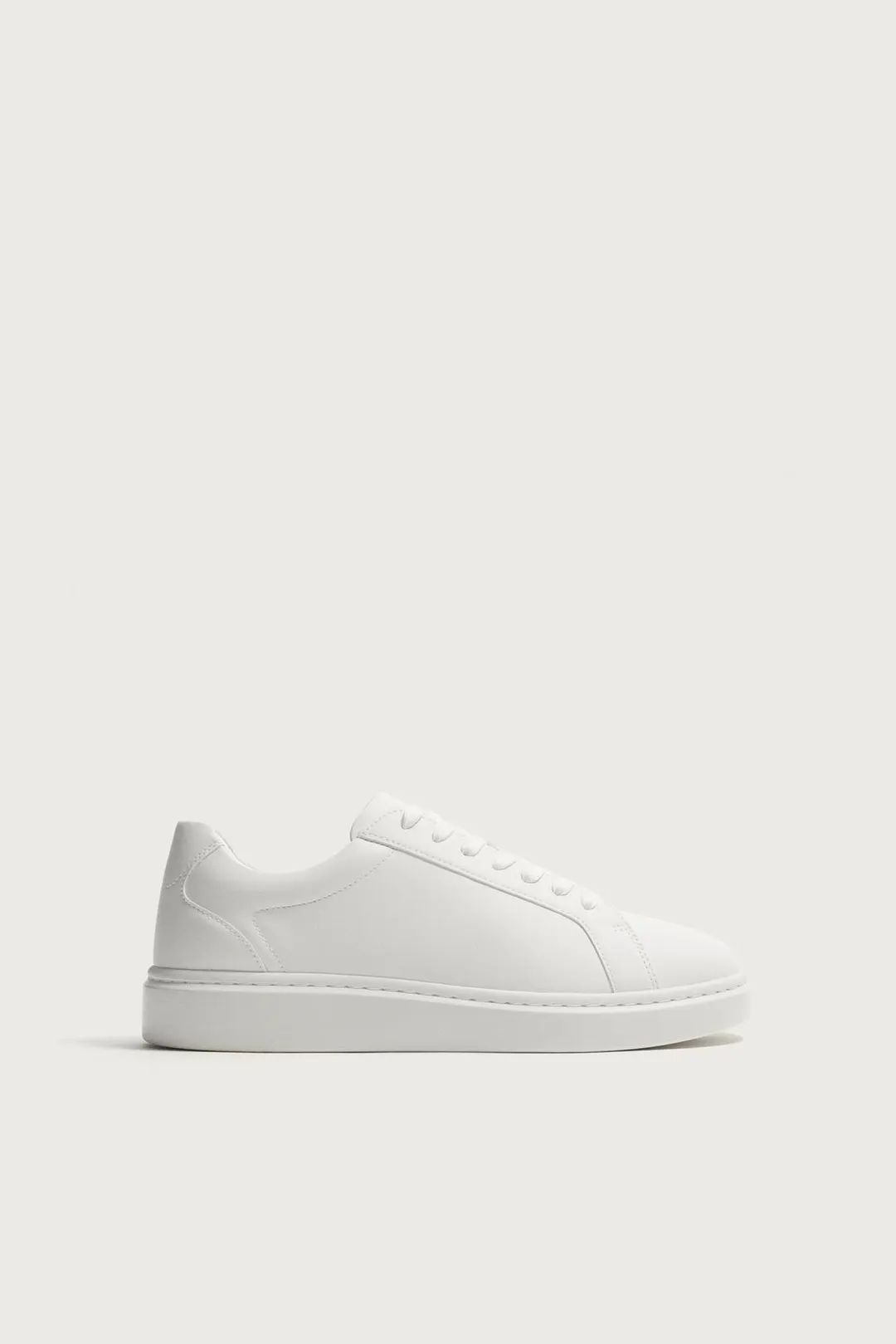 Кроссовки массивные однотонные, Zara