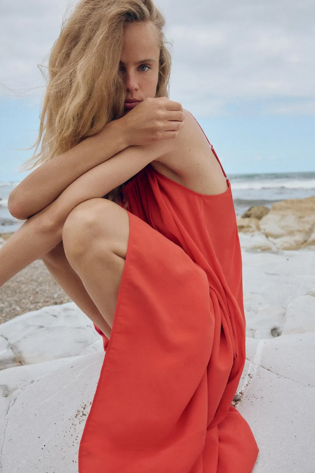 Струящееся платье миди с завязкой, Zara