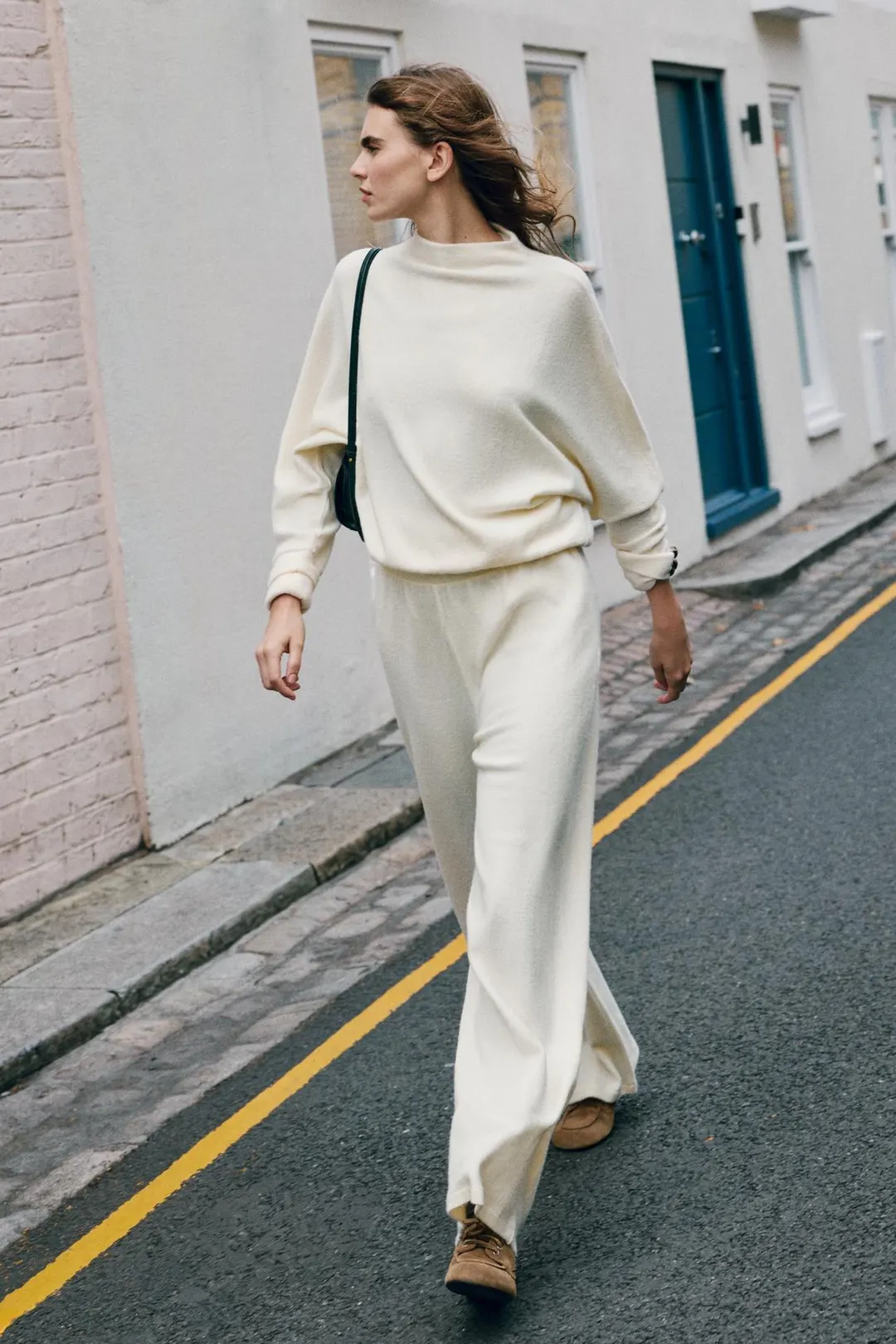 Брюки мягкие широкие, Zara