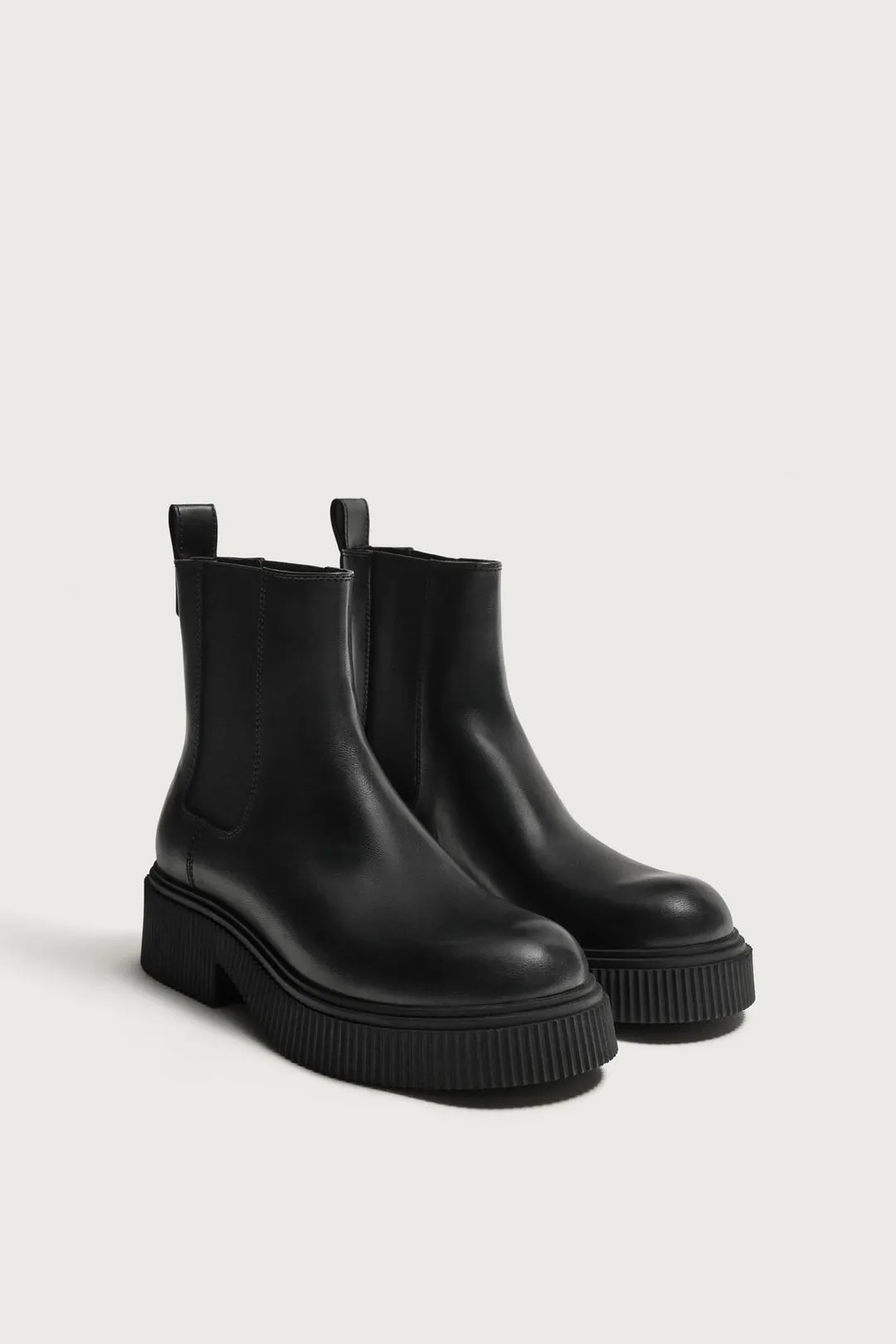 Массивные ботинки челси, Zara