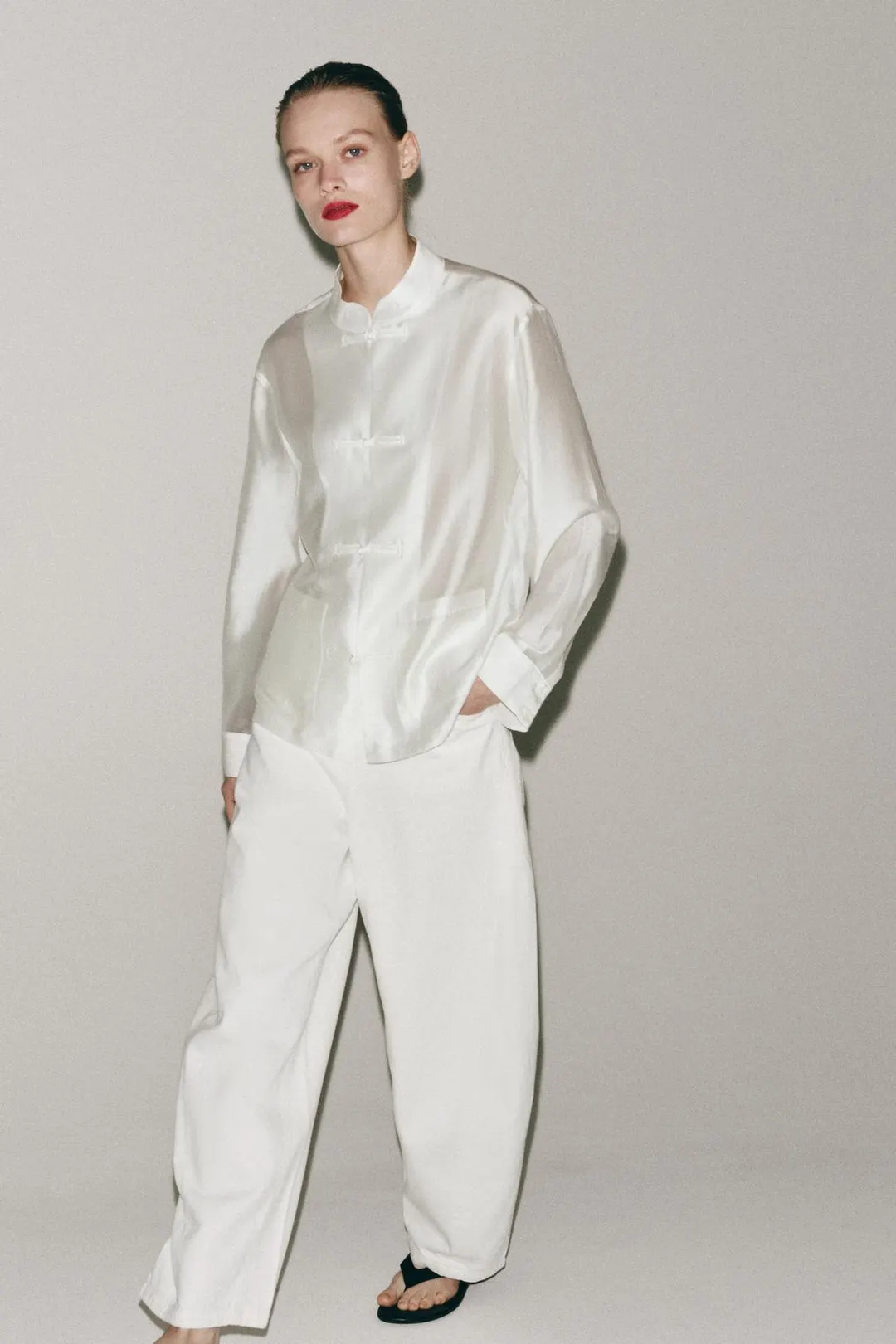 Сатиновая рубашка с застежкой на навесные петли ZW Collection, Zara