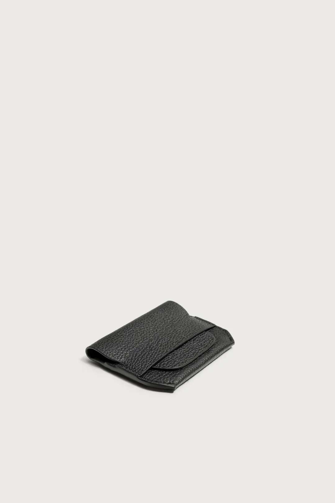 Кардхолдер кожаный с клапаном, Zara