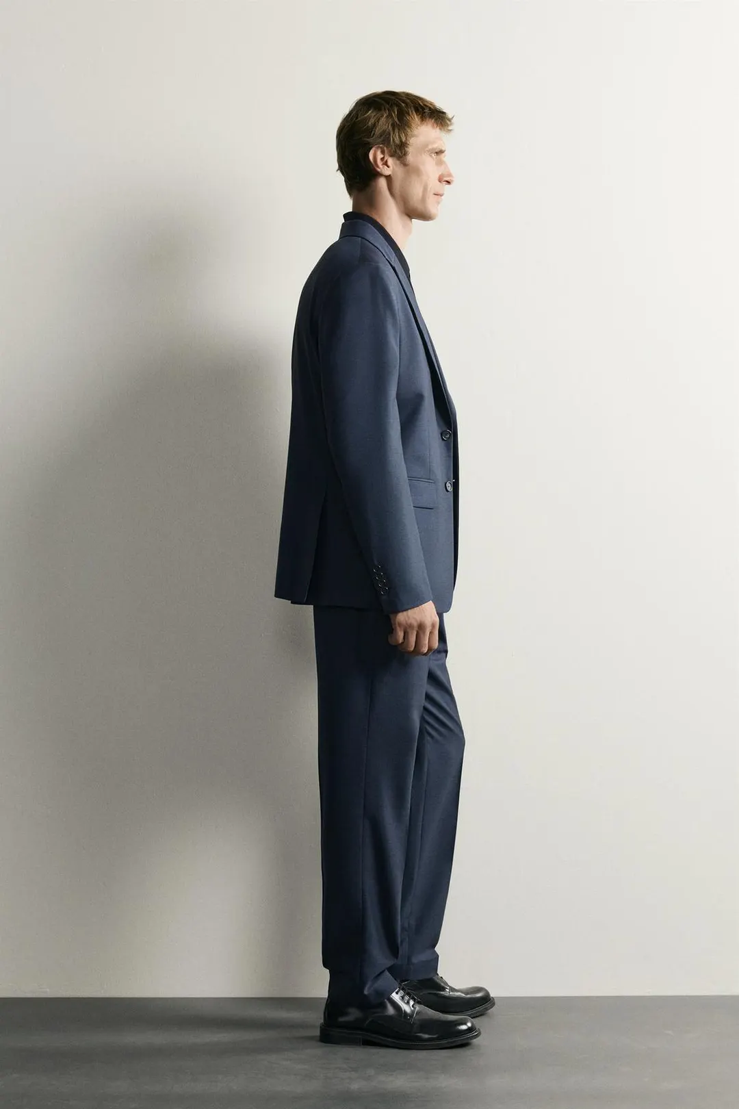 Костюмные брюки стандартного кроя в клетку, Zara