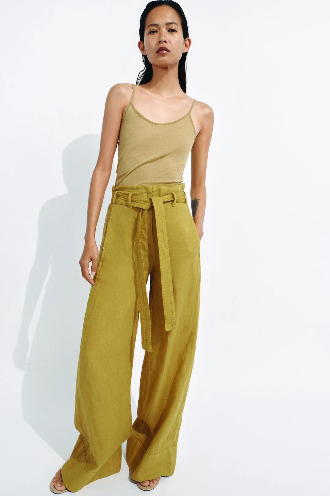 Брюки из 100% льна ZW Collection, Zara
