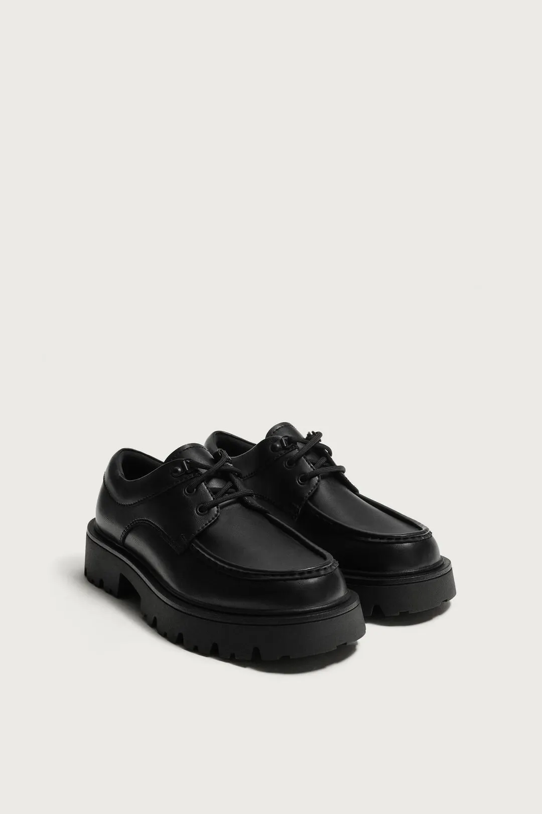 Туфли с мокасиновым швом на массивной подошве, Zara